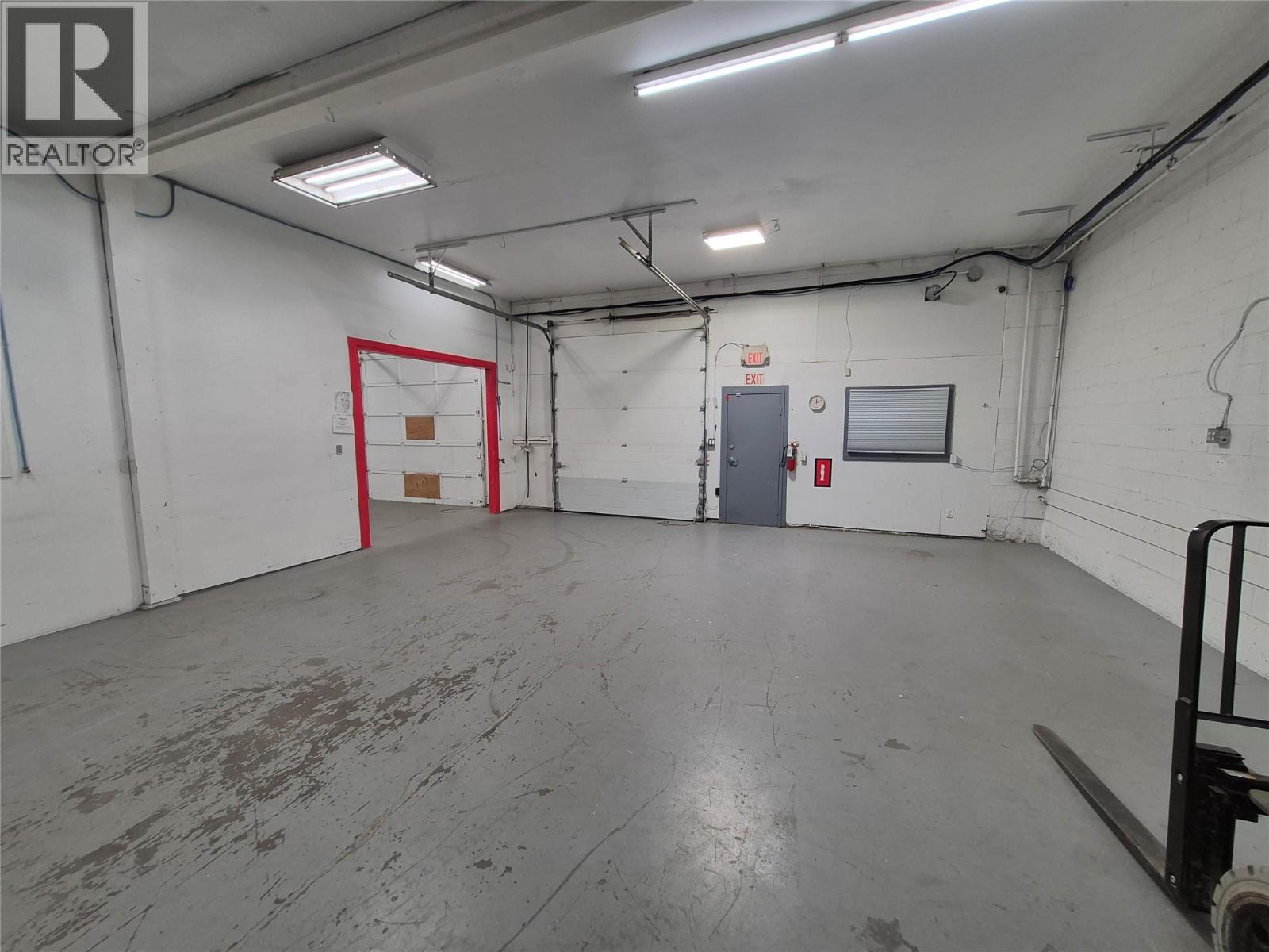 Picture for Unit #Unit B, 571 Gaston  Avenue