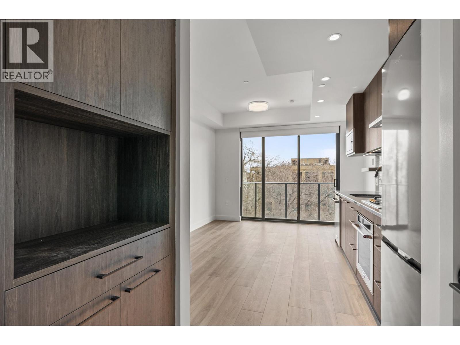 Picture for Unit #409, 3051 Abbott  Street