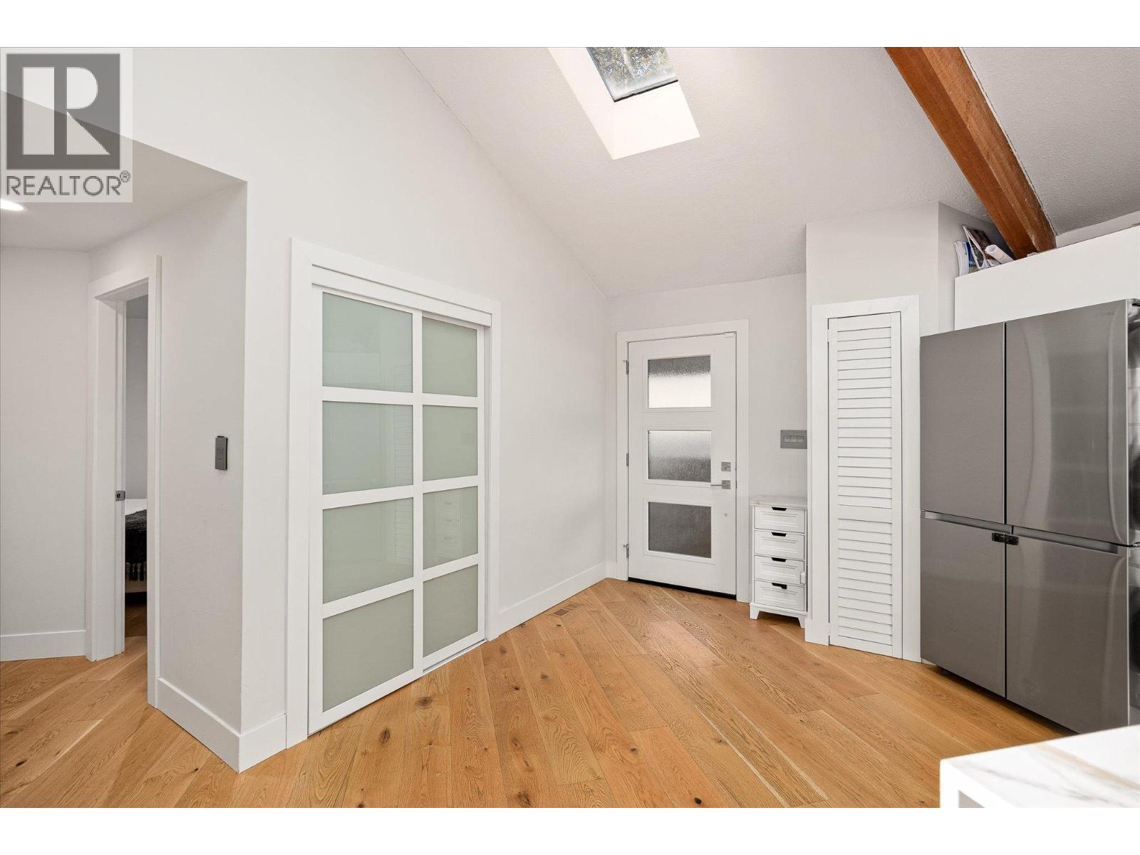 Picture for 1446 Scott  Crescent