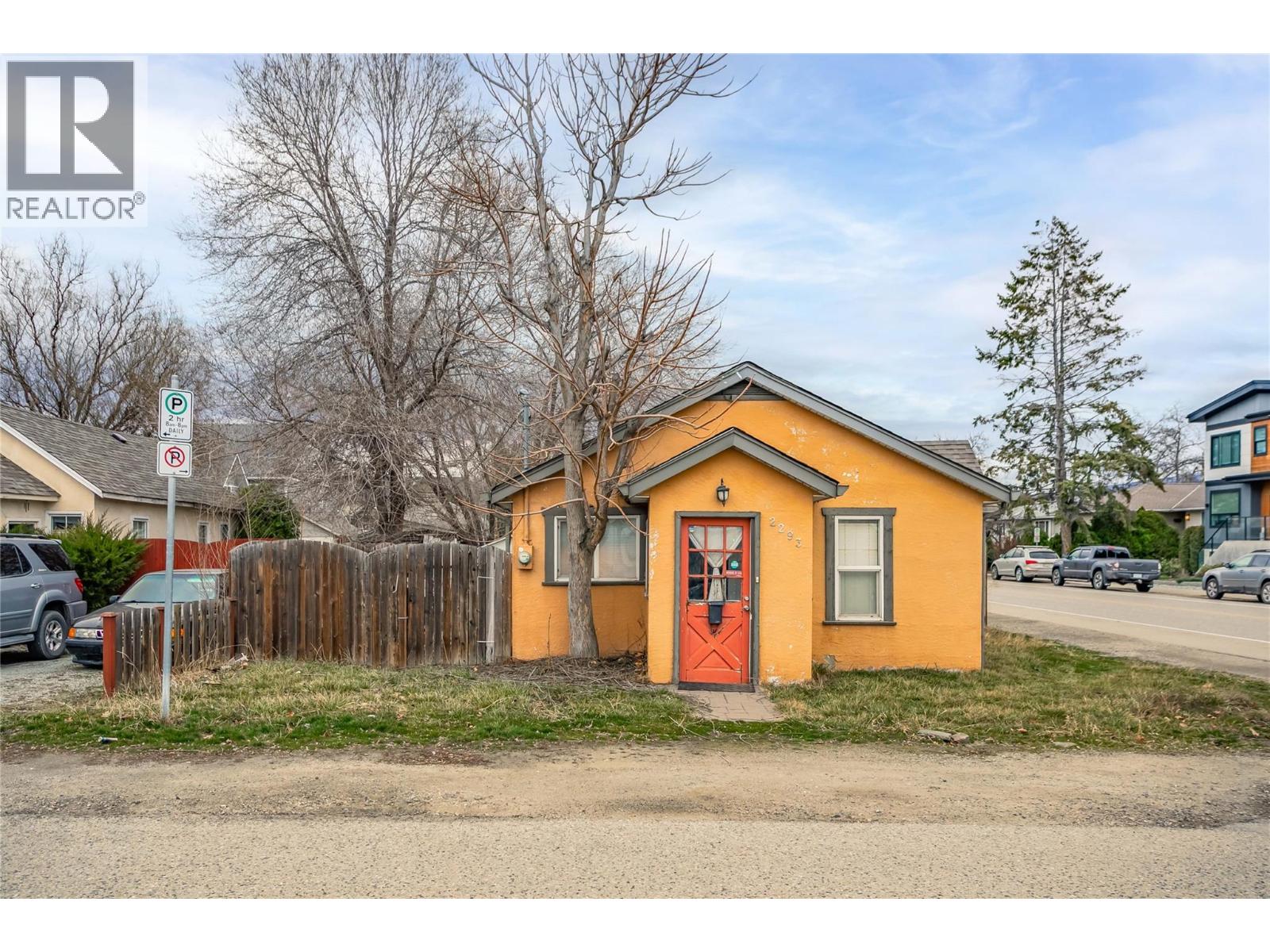 Picture for 2293 Woodlawn  Street