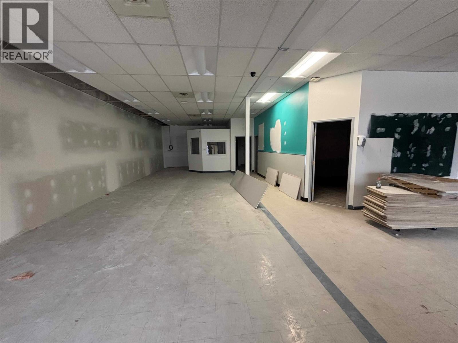 Picture for 3042 Skaha Lake  Road