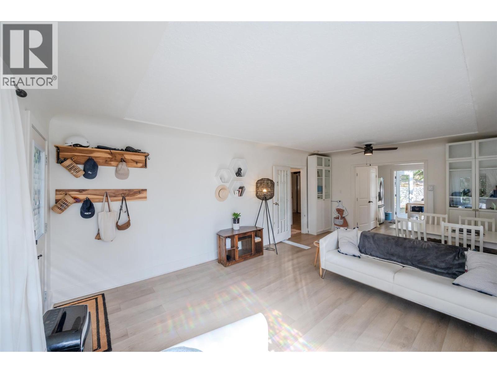 Picture for 294 Norton  Street