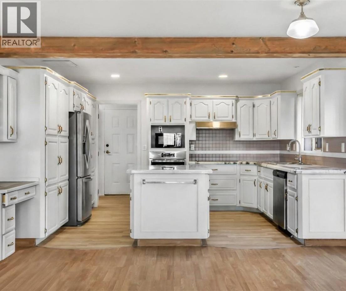 Picture for 727 Cassiar  Crescent