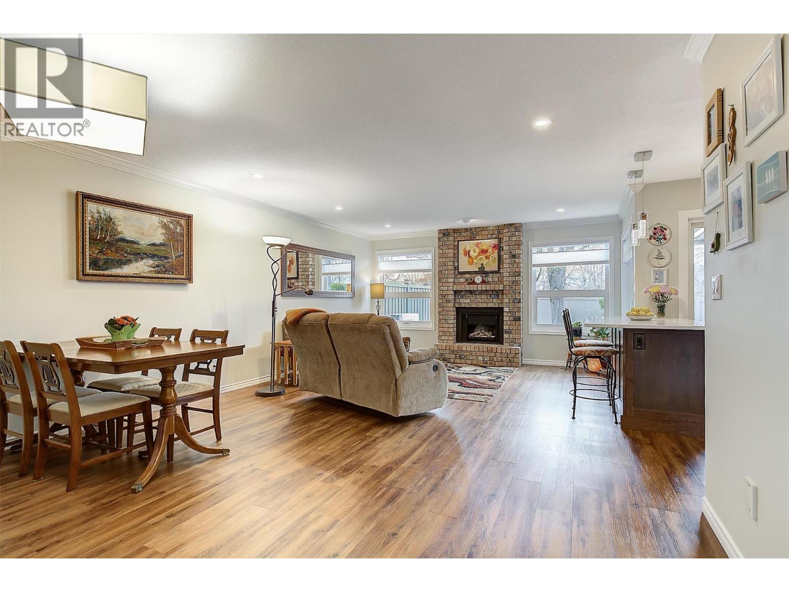 Picture for Unit #25, 1530 Kelglen  Street