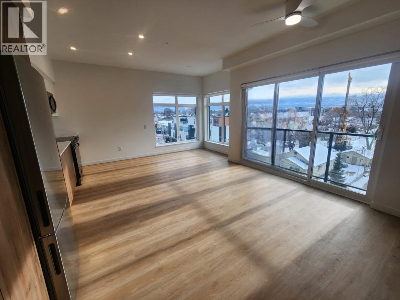 Picture for Unit #509, 604 Cawston  Avenue