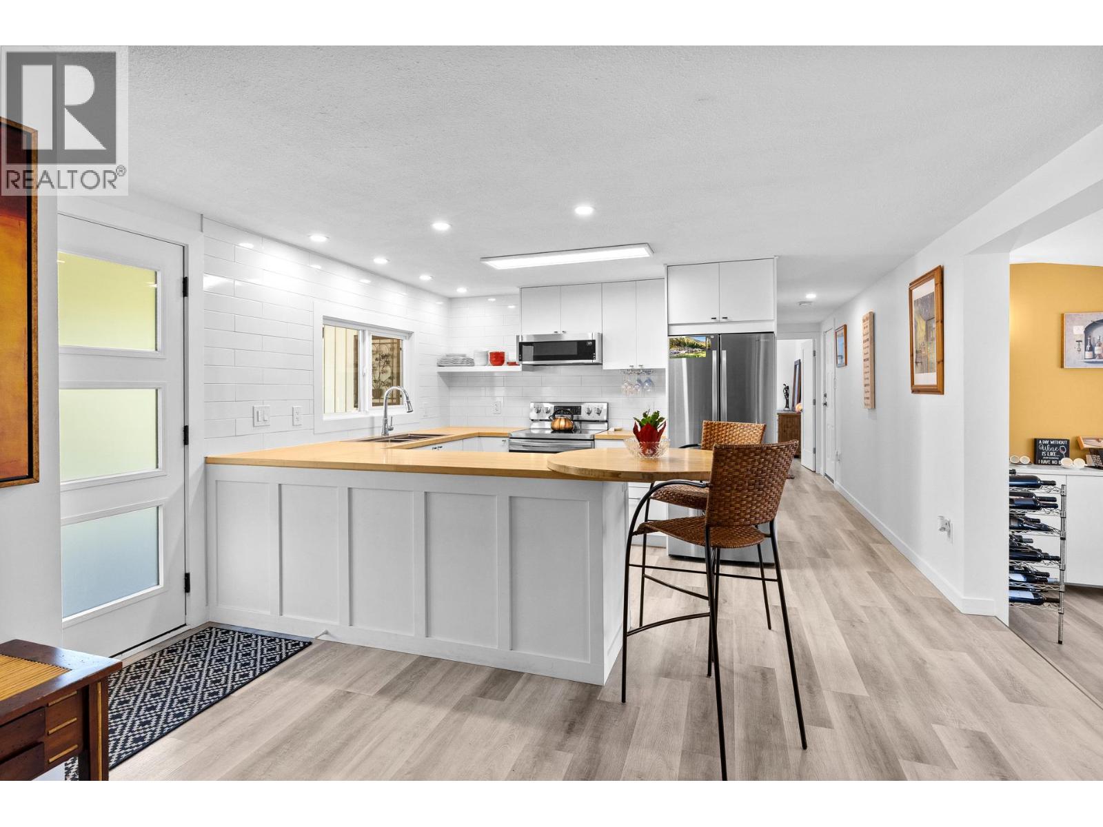 Picture for Unit #15, 3206 Shannon Lake  Road