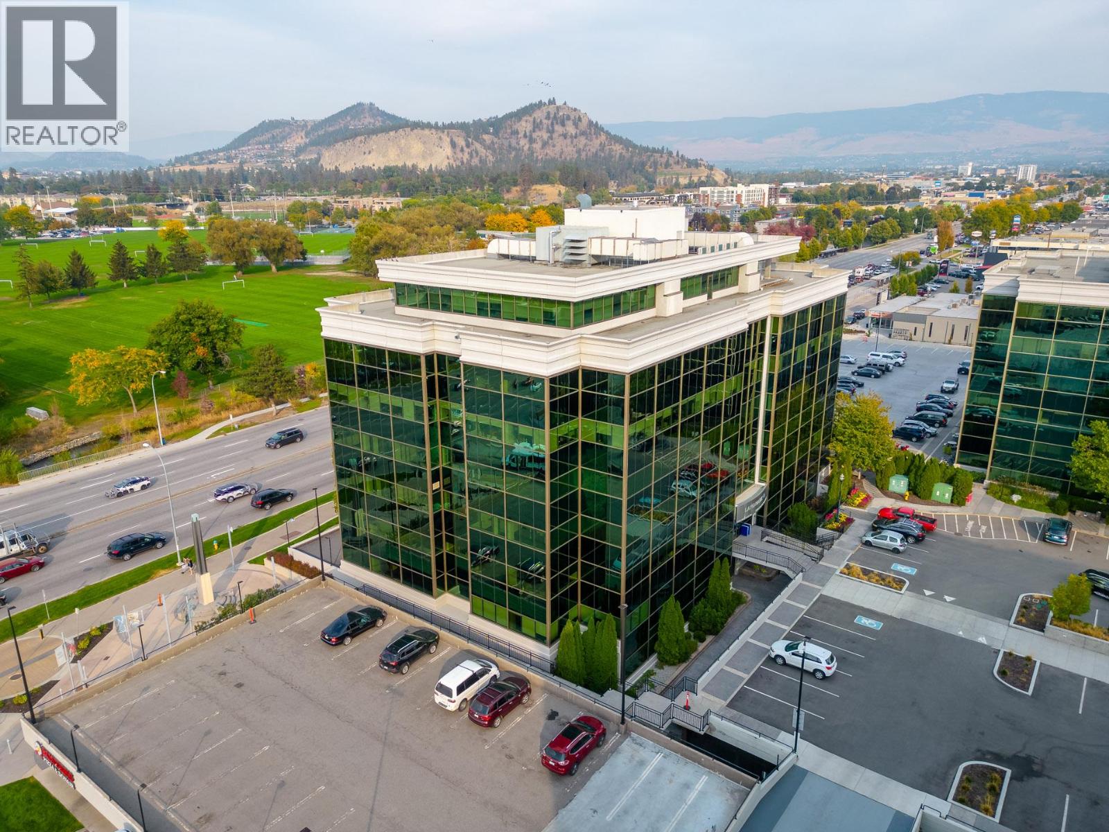 Picture for Unit #300, 1628 Dickson  Avenue