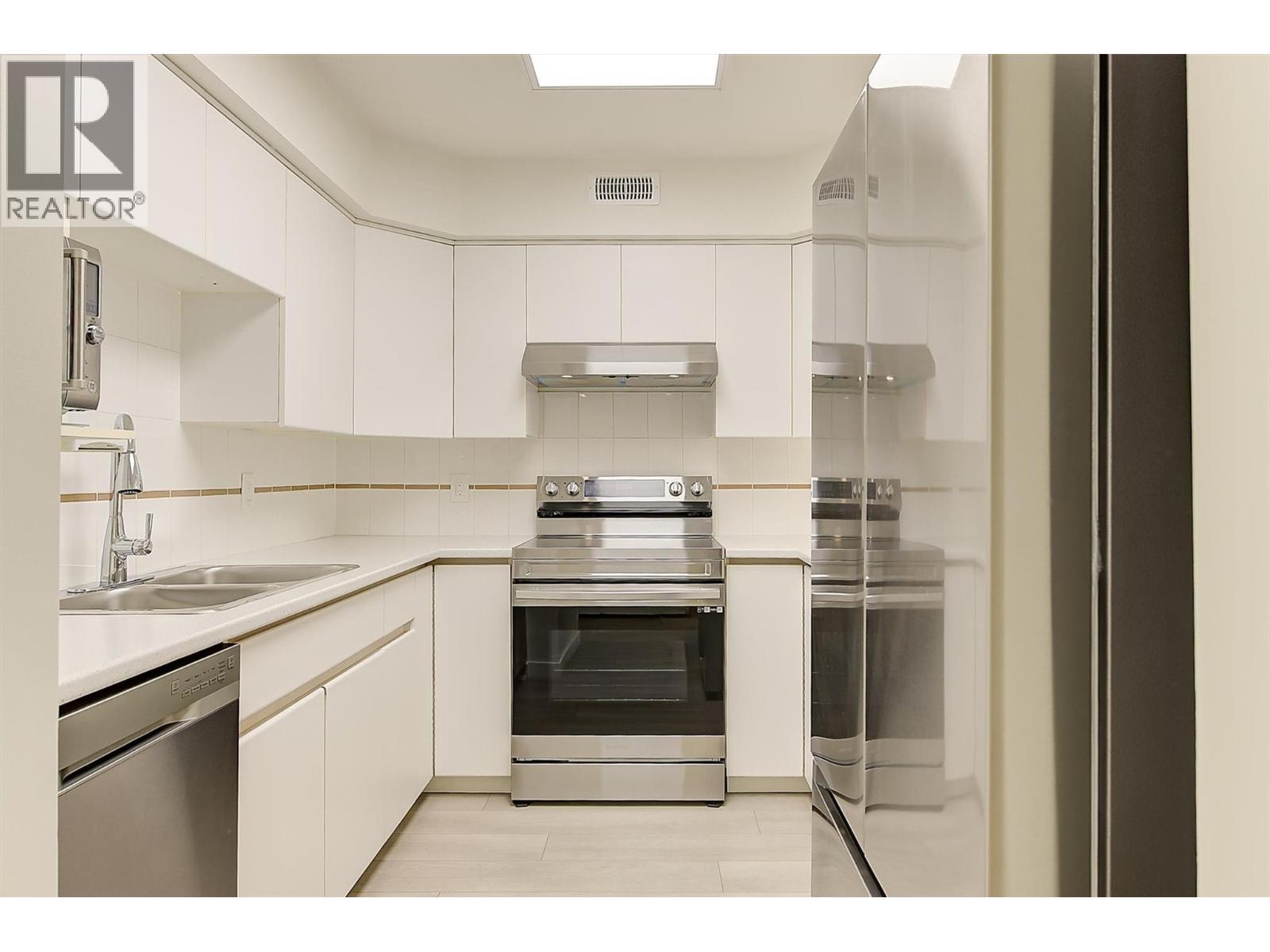 Picture for Unit #119, 2370 Stillingfleet  Road