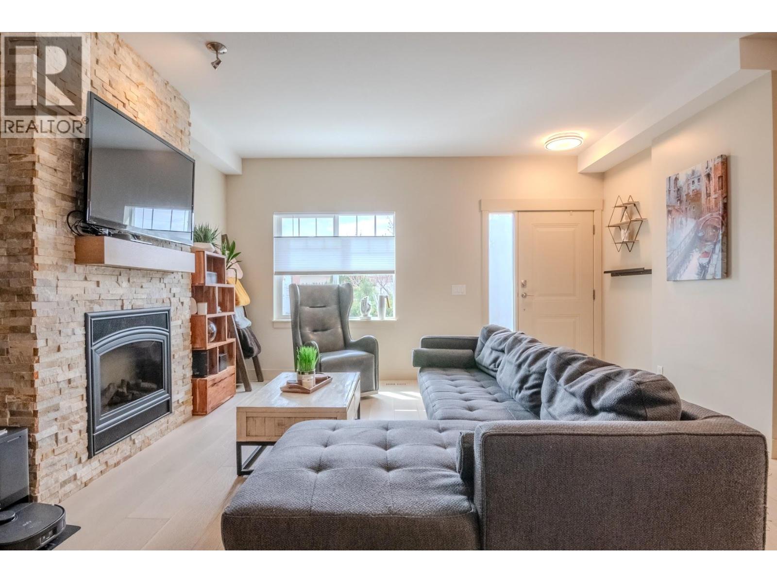 Picture for Unit #10, 600 Sherwood  Road