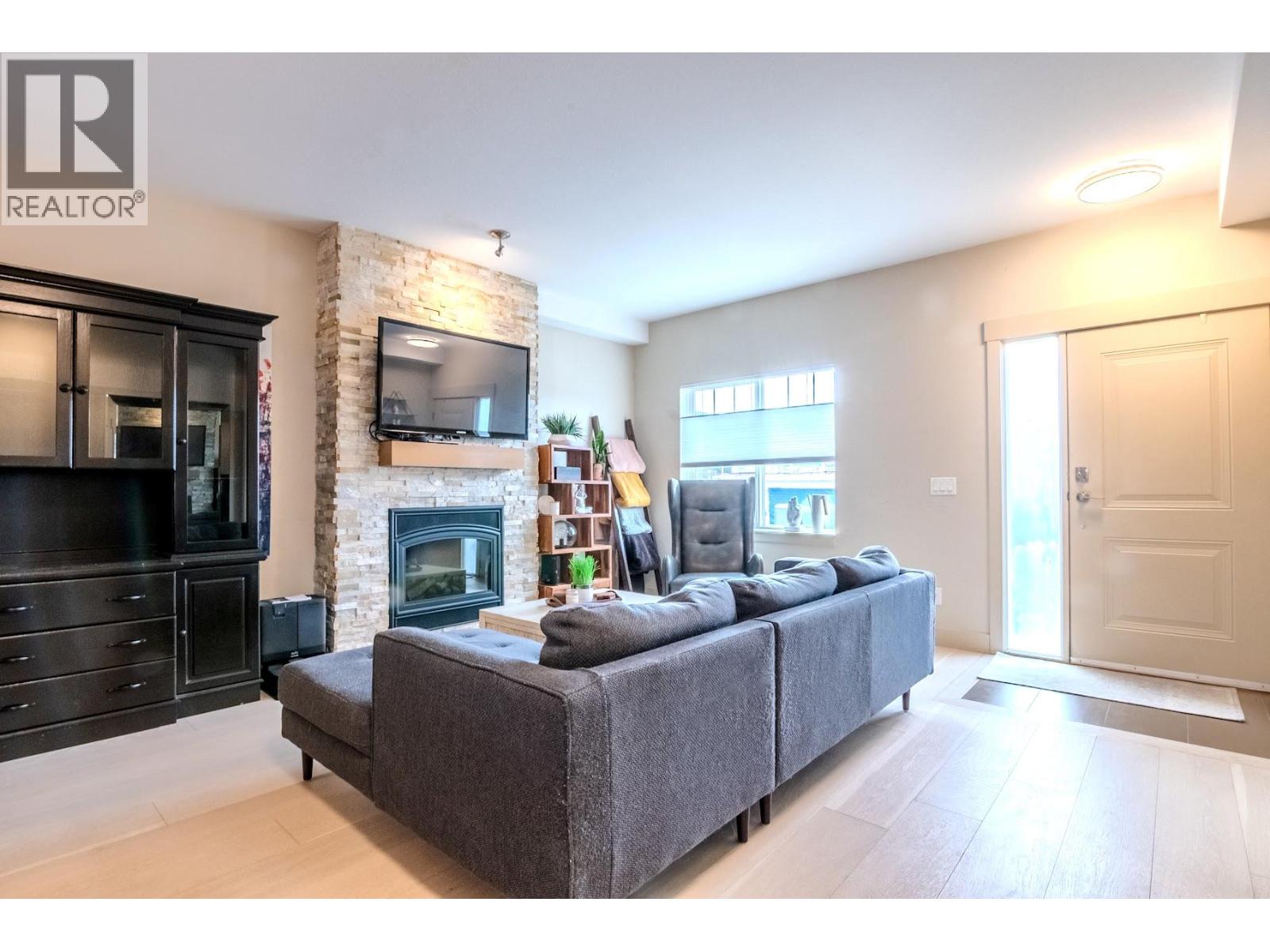 Picture for Unit #10, 600 Sherwood  Road