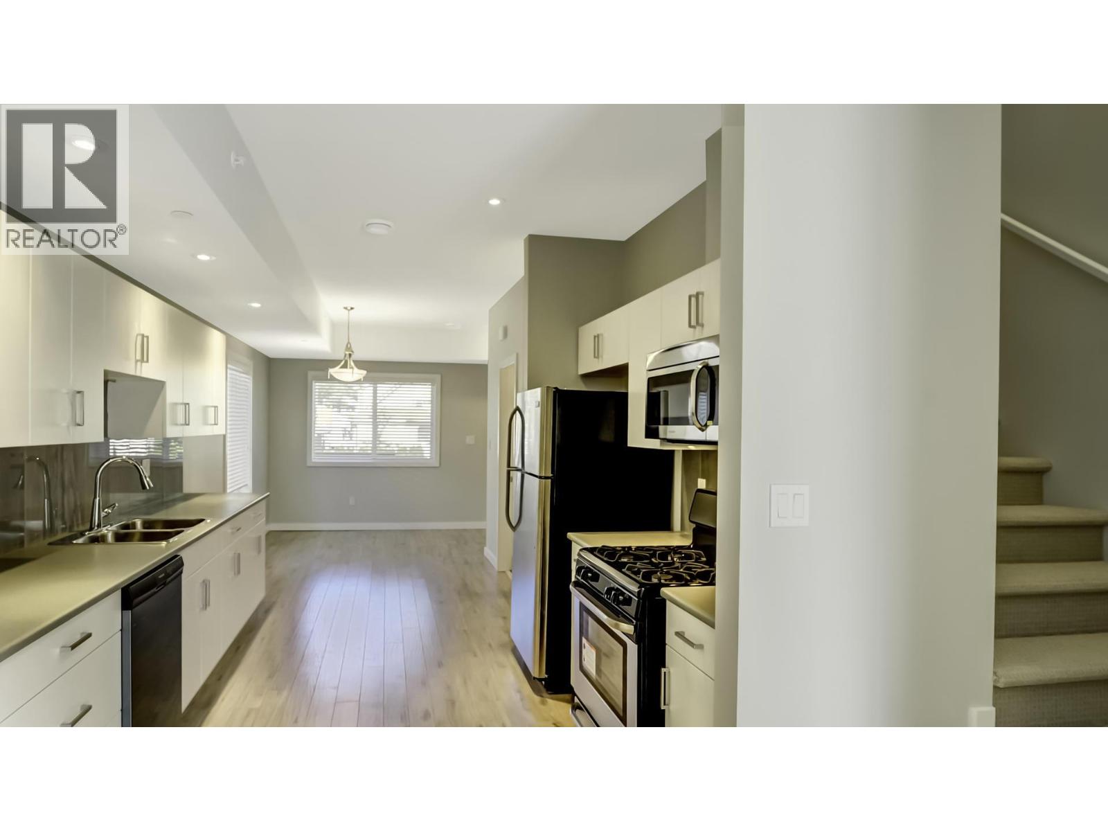 Picture for Unit #101 & 102, 551 Ellis  Street