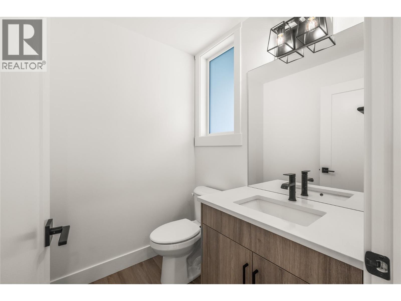 Picture for Unit #17, 2835 Canyon Crest  Drive https://www.cirrealty.ca/reb/bc/1/10360821_16.jpg