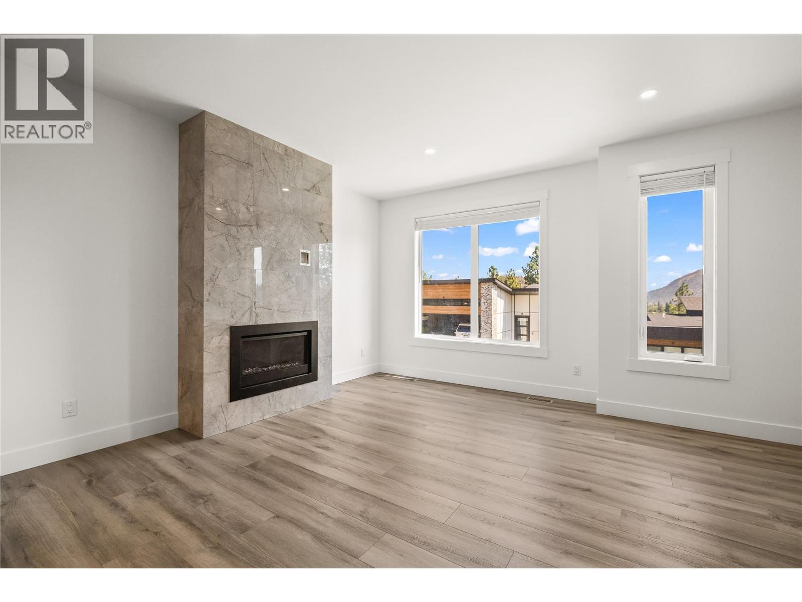 Picture for Unit #17, 2835 Canyon Crest  Drive https://www.cirrealty.ca/reb/bc/1/10360821_21.jpg