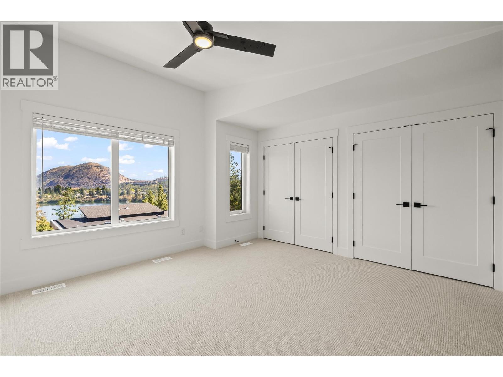 Picture for Unit #17, 2835 Canyon Crest  Drive https://www.cirrealty.ca/reb/bc/1/10360821_27.jpg