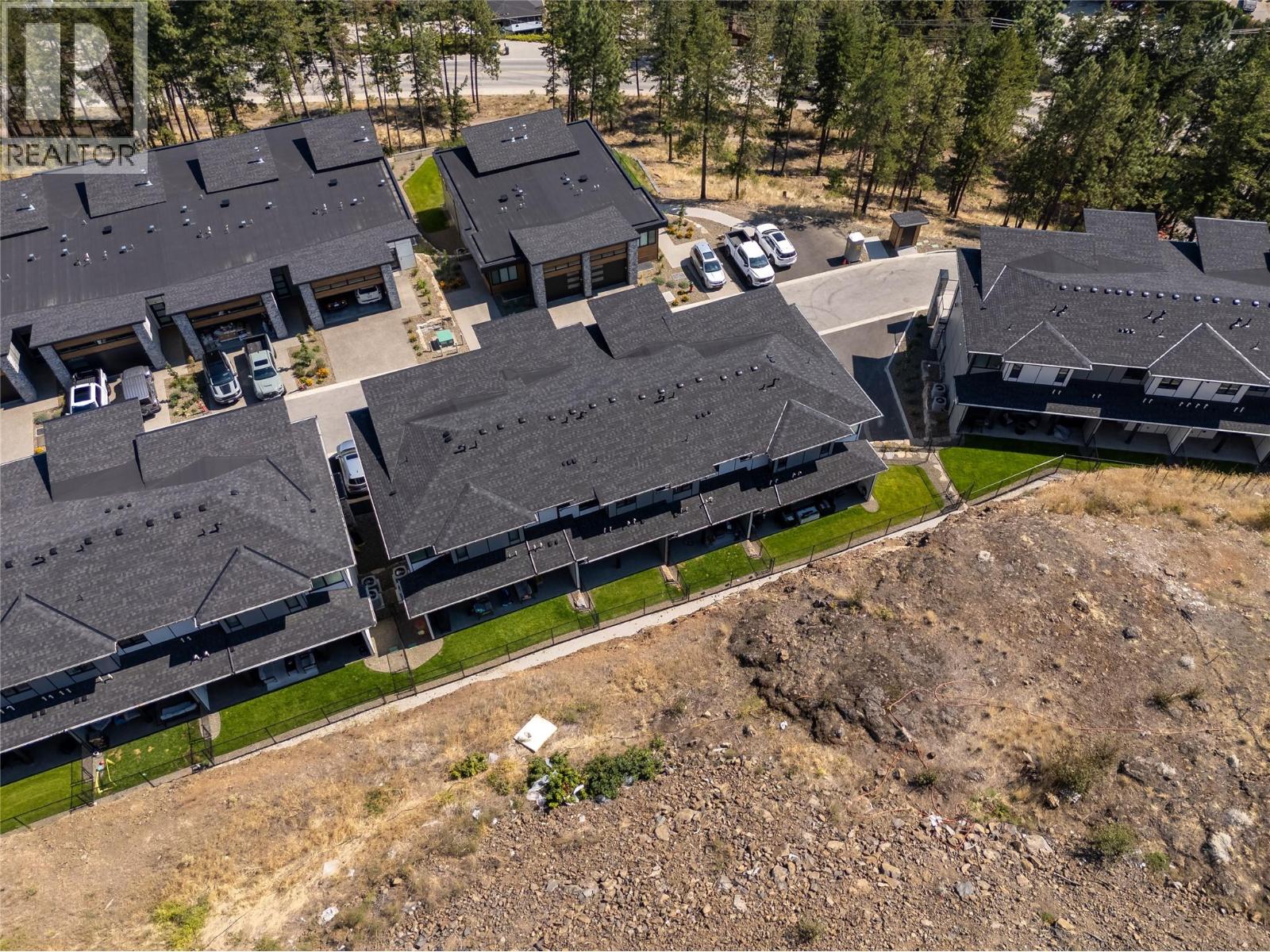 Picture for Unit #17, 2835 Canyon Crest  Drive https://www.cirrealty.ca/reb/bc/1/10360821_38.jpg