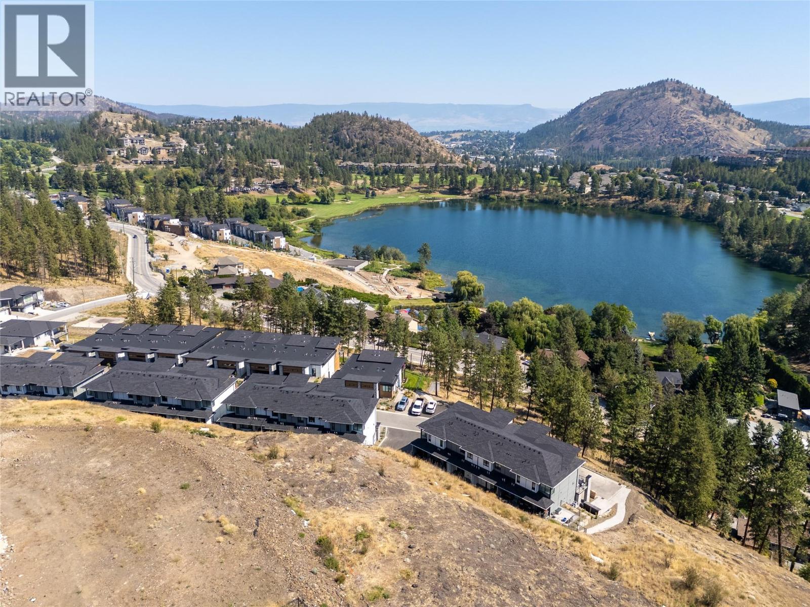 Picture for Unit #17, 2835 Canyon Crest  Drive https://www.cirrealty.ca/reb/bc/1/10360821_41.jpg