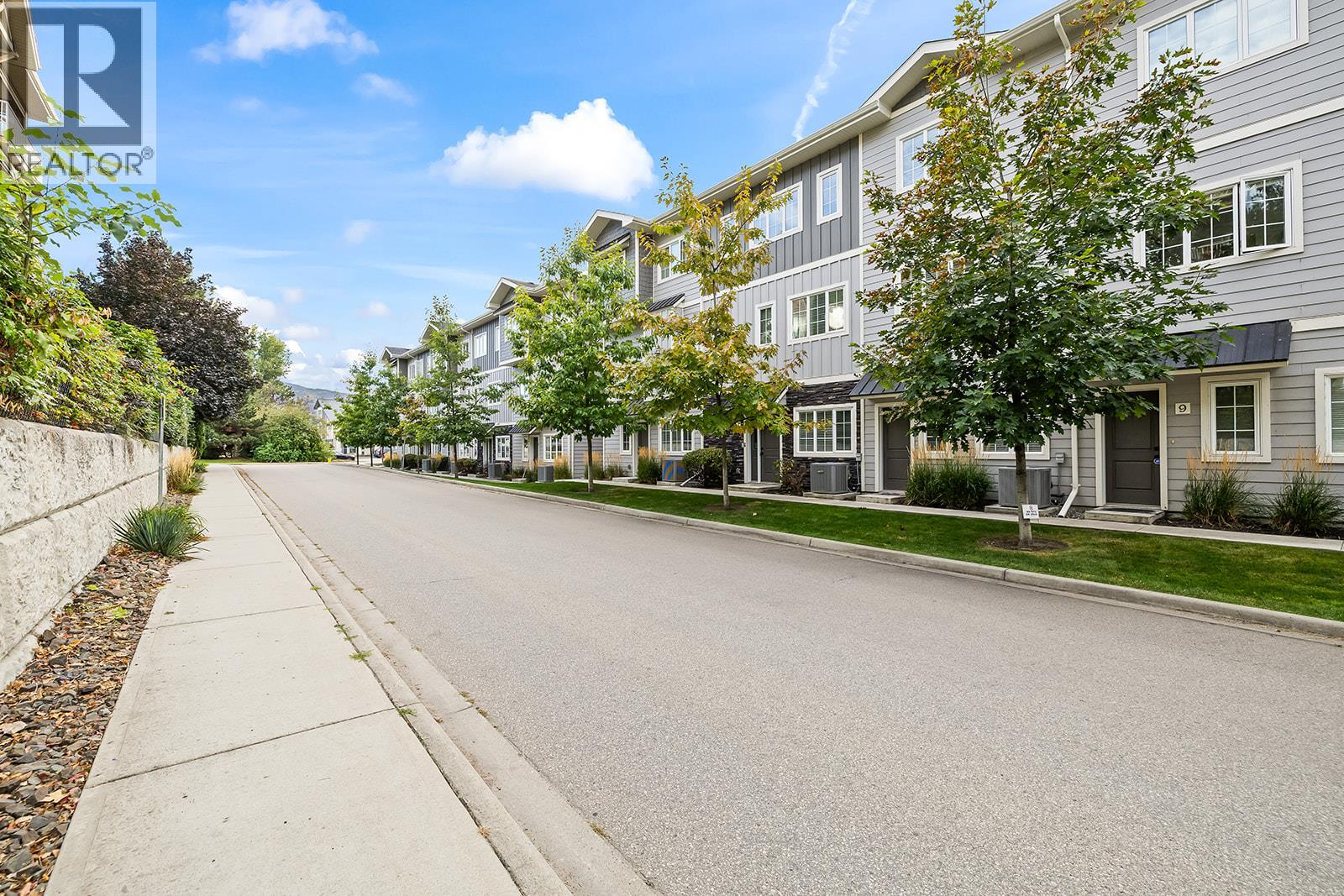 Picture for Unit #8, 644 Lequime  Road https://www.cirrealty.ca/reb/bc/1/10361751_40.jpg