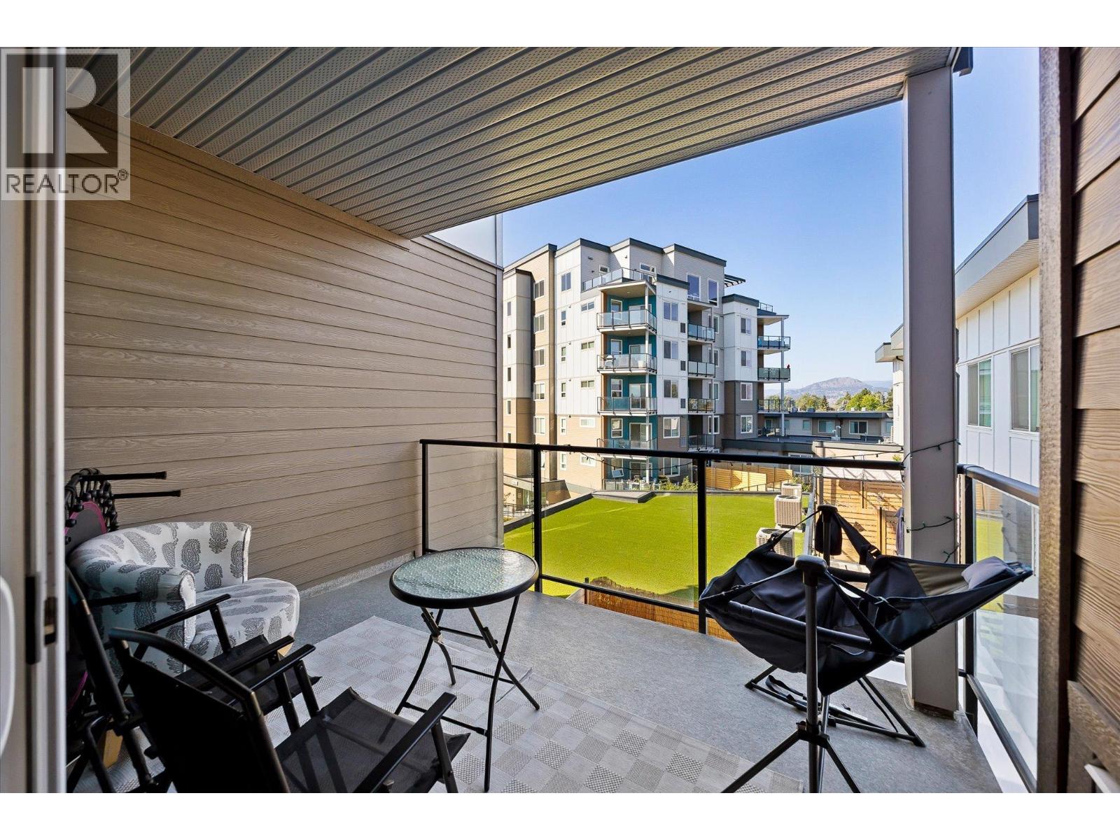 Picture for Unit #304, 3630 Mission Springs  Drive https://www.cirrealty.ca/reb/bc/1/10363281_11.jpg