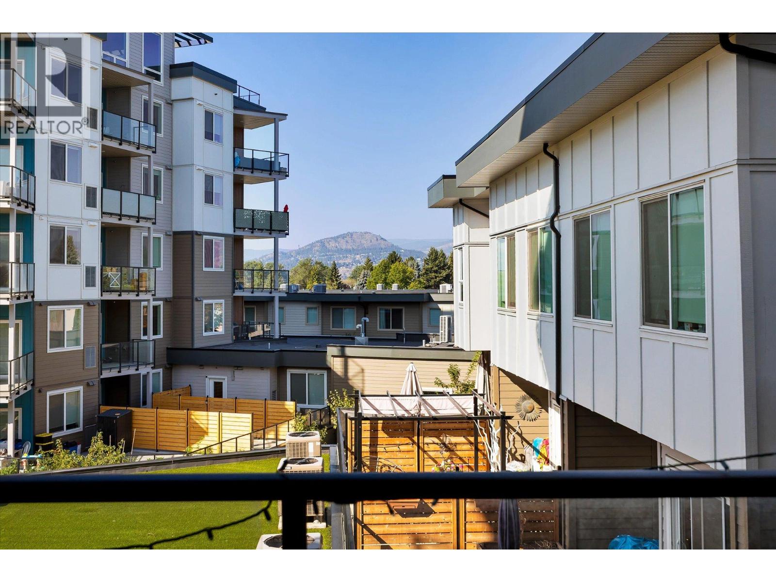 Picture for Unit #304, 3630 Mission Springs  Drive https://www.cirrealty.ca/reb/bc/1/10363281_14.jpg