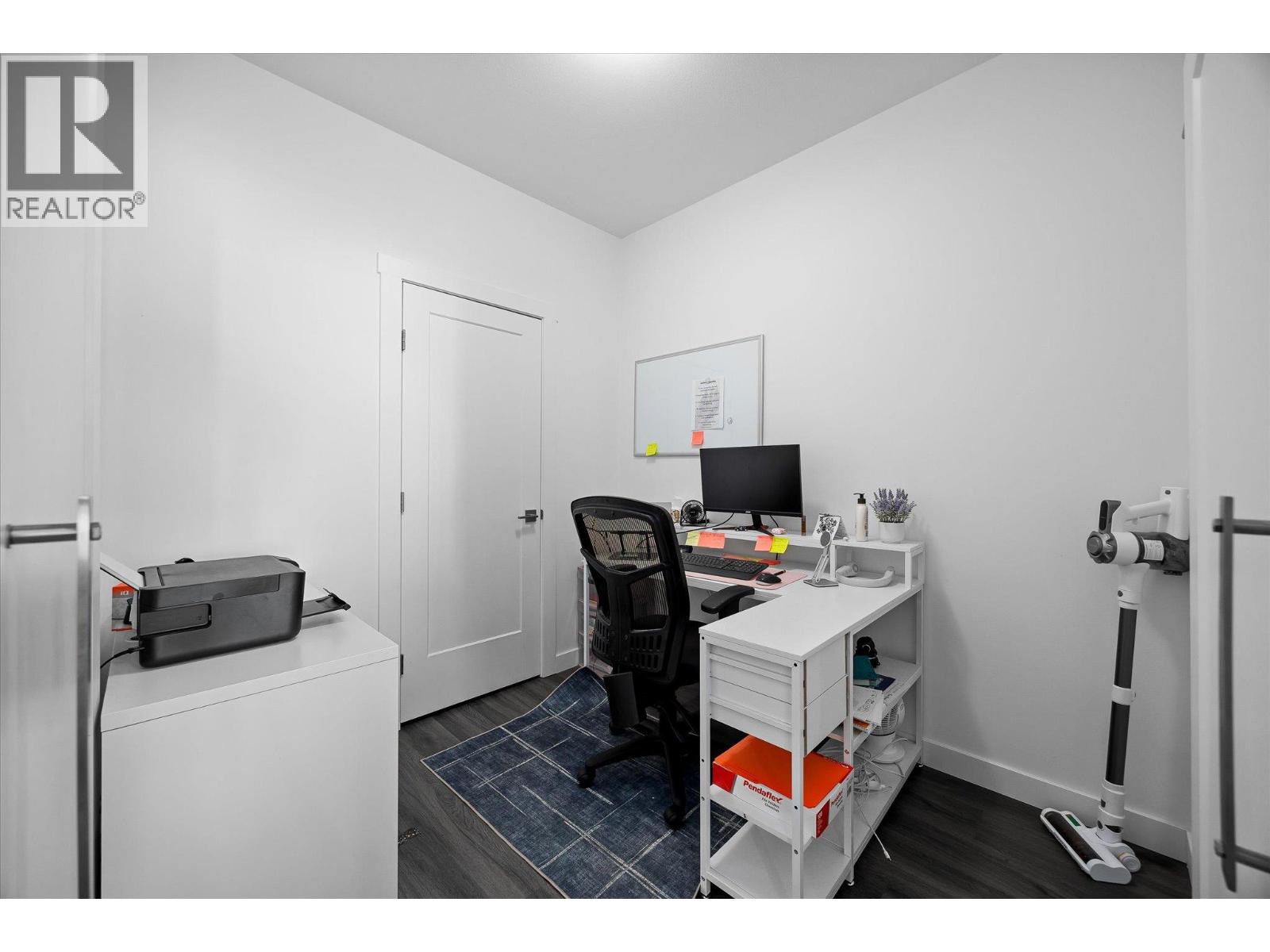 Picture for Unit #304, 3630 Mission Springs  Drive https://www.cirrealty.ca/reb/bc/1/10363281_19.jpg