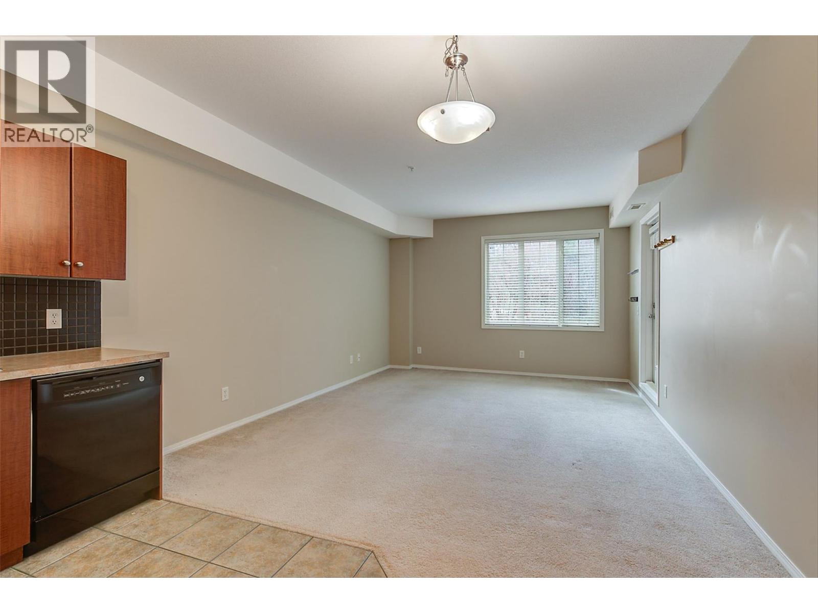 Picture for Unit #1105, 1875 Country Club  Drive