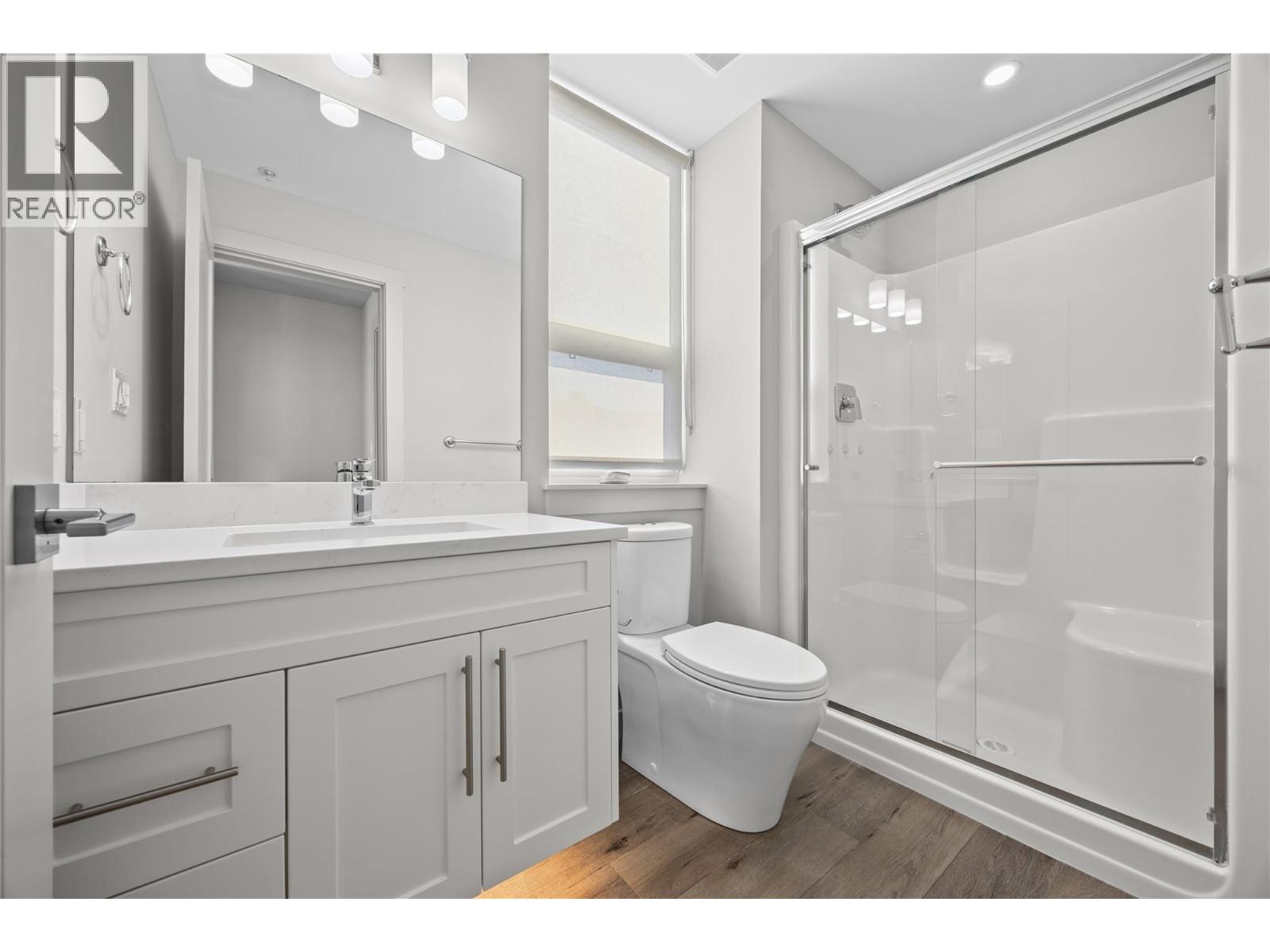 Picture for Unit #301, 3638 Mission Springs  Drive https://www.cirrealty.ca/reb/bc/1/10363741_7.jpg