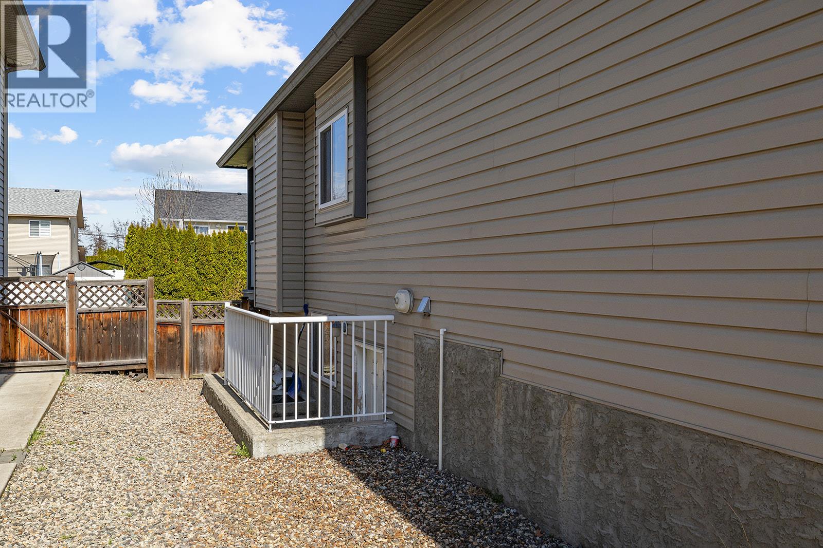 Picture for 340 Hillaby  Avenue