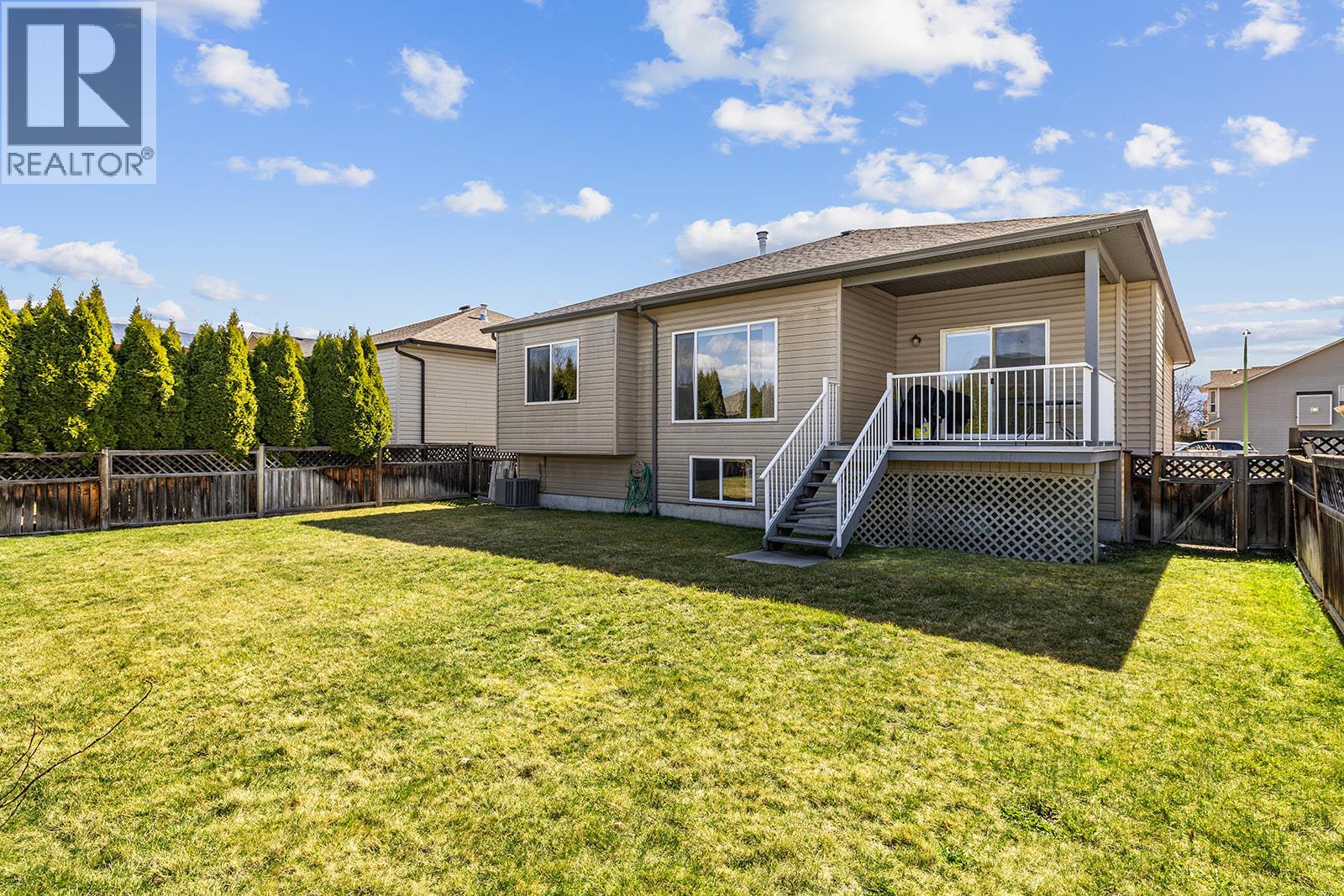 Picture for 340 Hillaby  Avenue