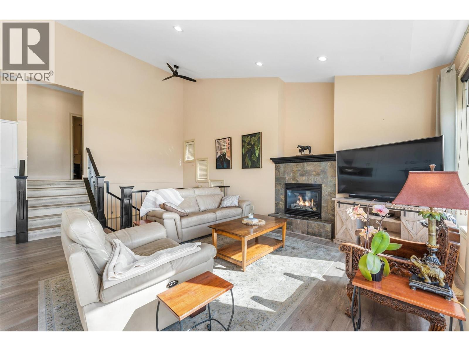Picture for 1430 Menu  Road https://www.cirrealty.ca/reb/bc/1/10363991_16.jpg