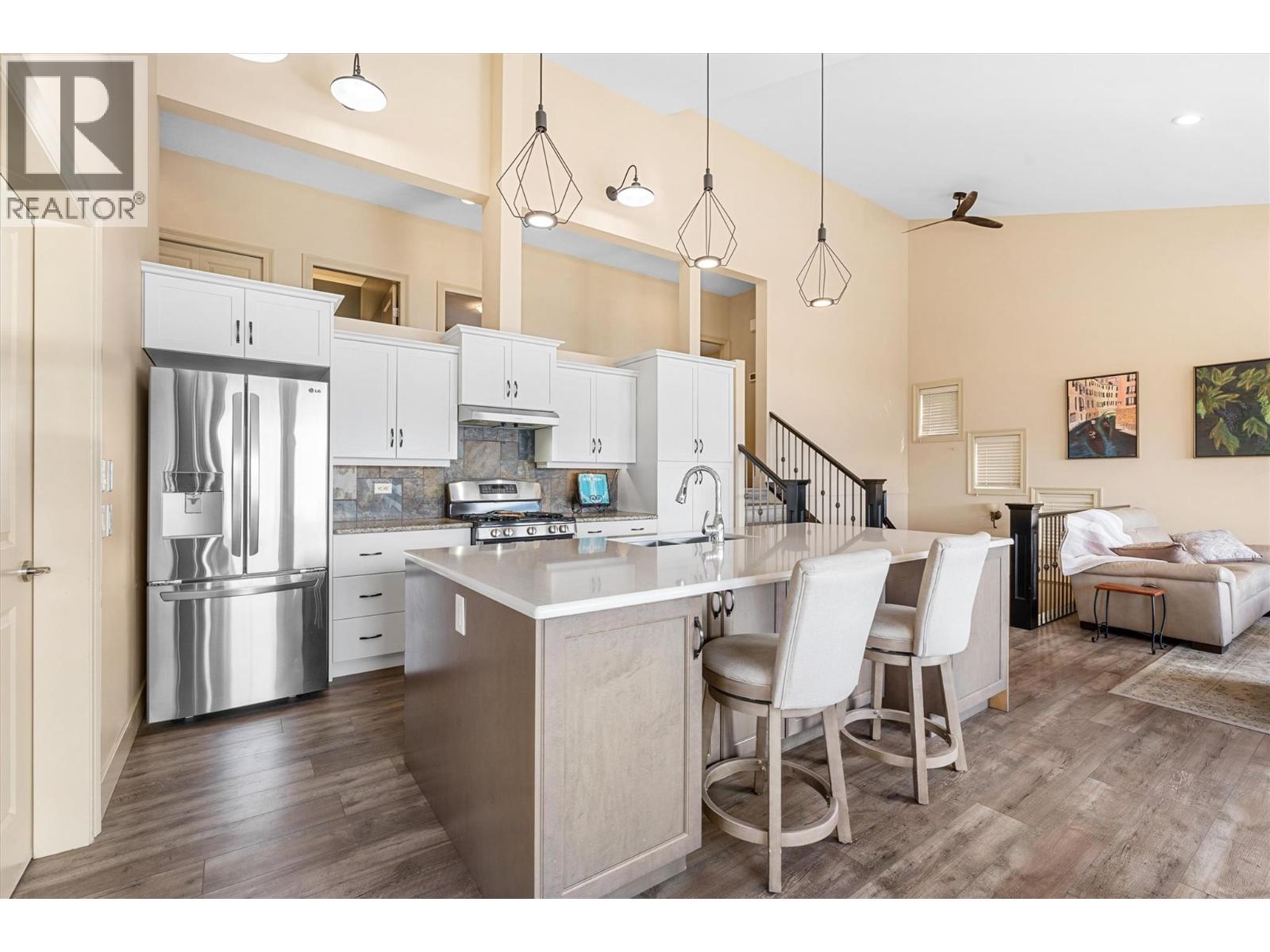 Picture for 1430 Menu  Road https://www.cirrealty.ca/reb/bc/1/10363991_6.jpg