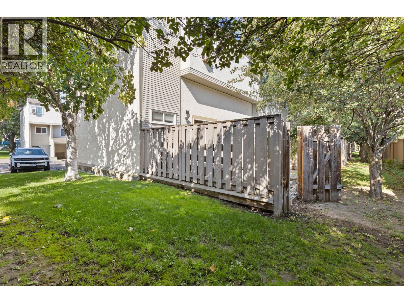 Picture for Unit #32, 1985 Burtch  Road