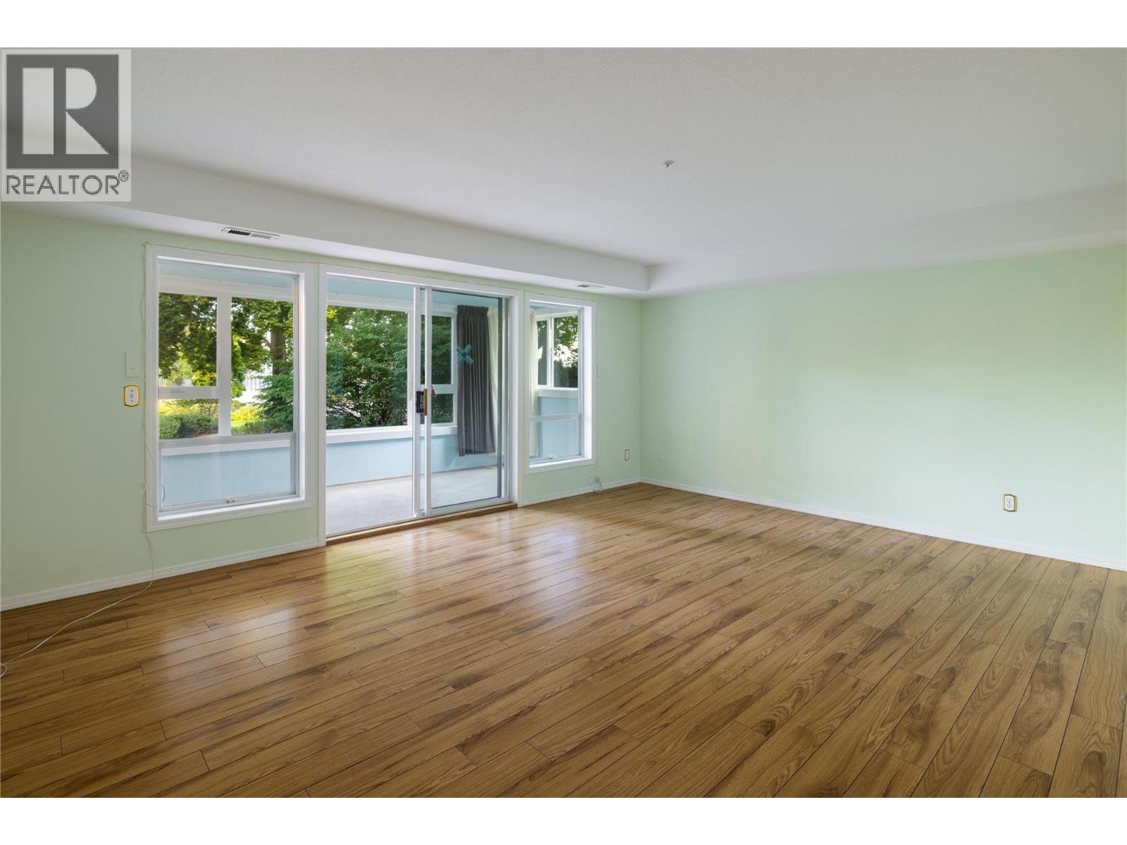 Picture for Unit #115B, 1045 Sutherland  Avenue