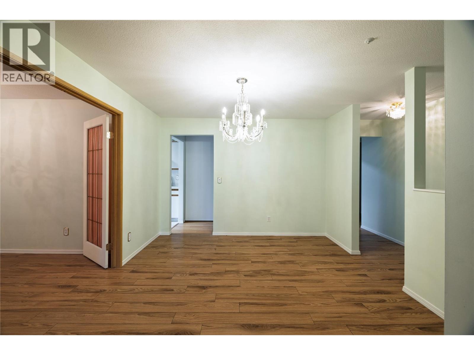 Picture for Unit #115B, 1045 Sutherland  Avenue https://www.cirrealty.ca/reb/bc/1/10364051_8.jpg