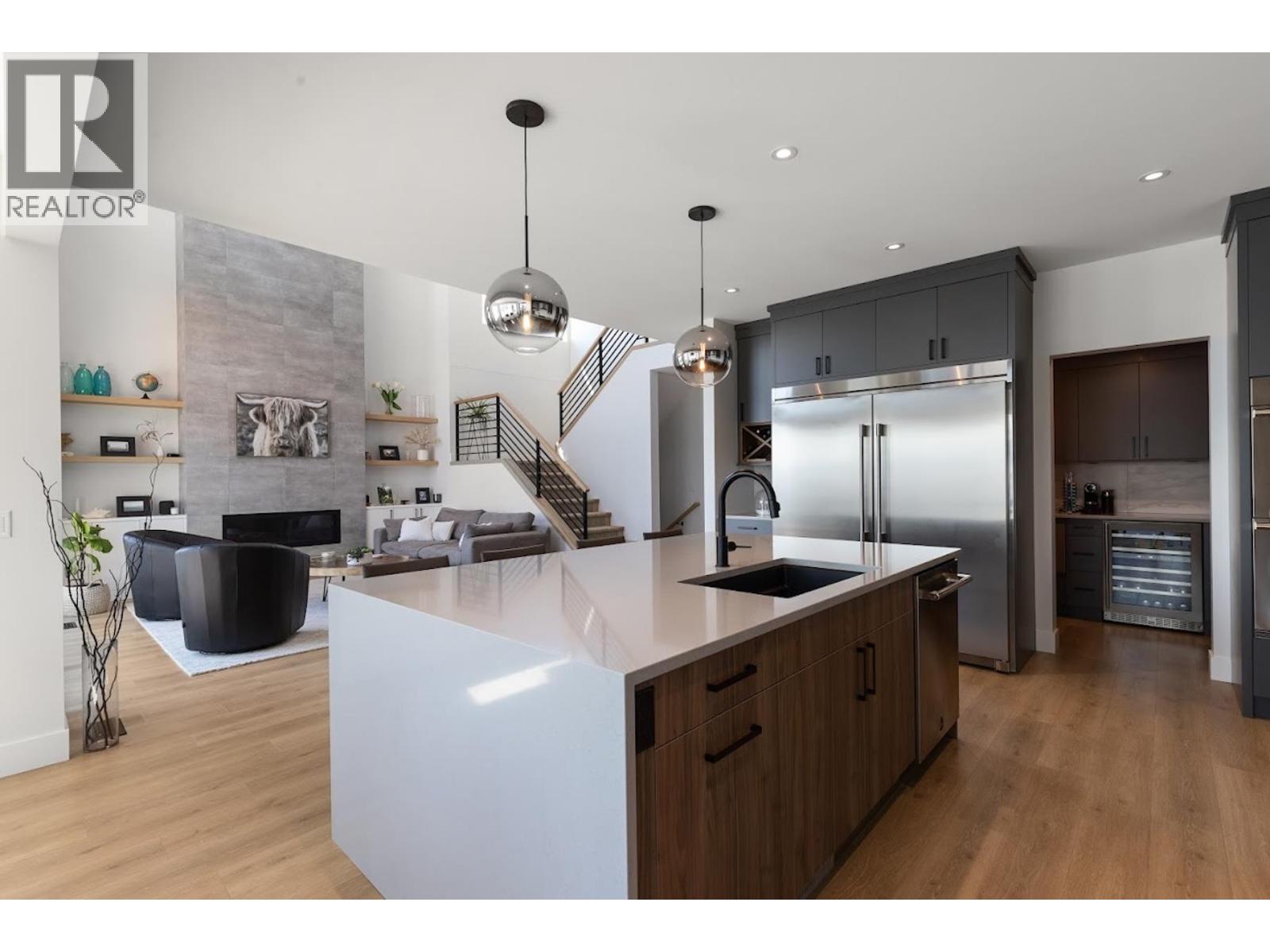 Picture for 254 Summer Wood  Drive https://www.cirrealty.ca/reb/bc/1/10364091_13.jpg