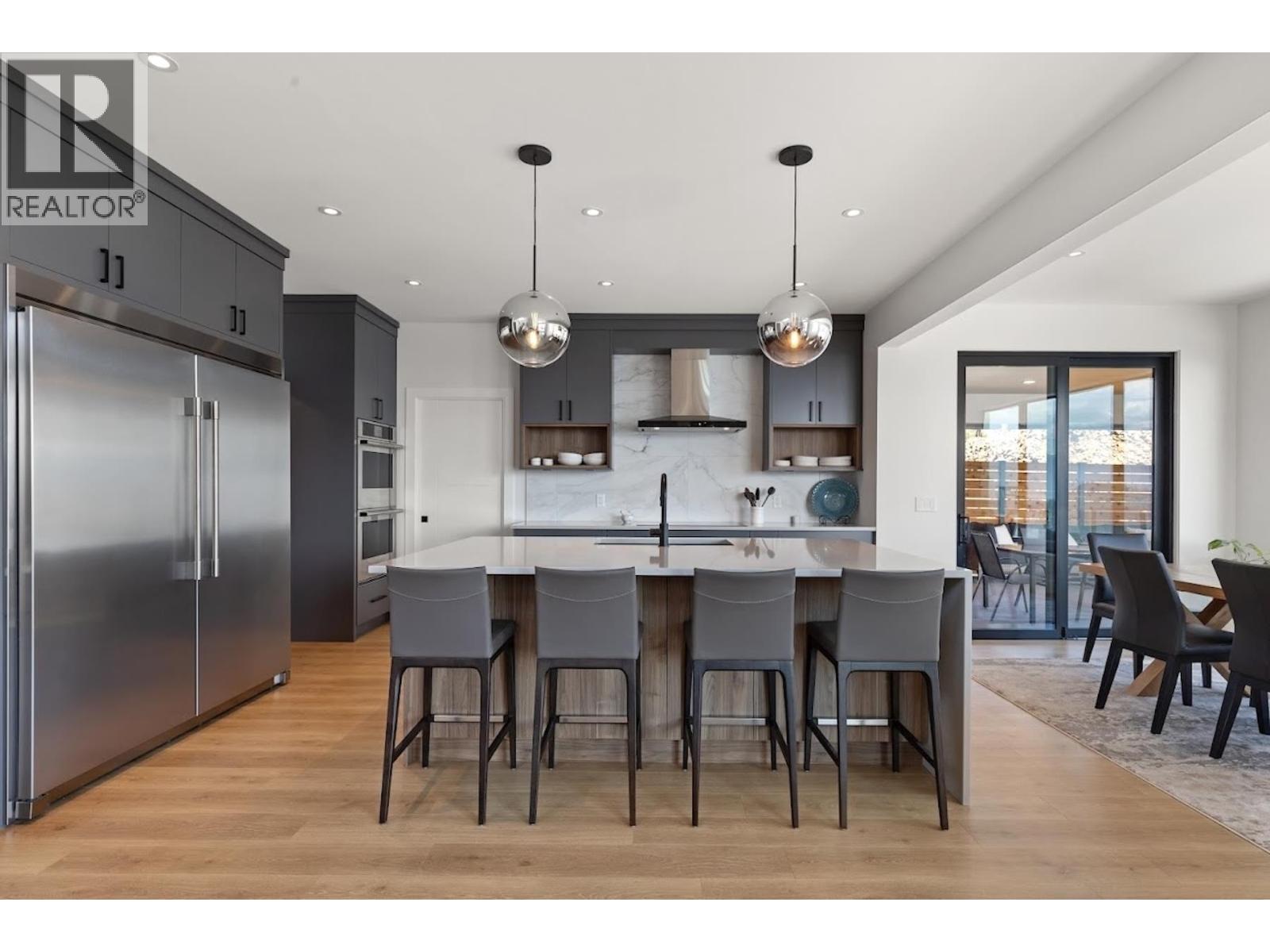 Picture for 254 Summer Wood  Drive https://www.cirrealty.ca/reb/bc/1/10364091_14.jpg