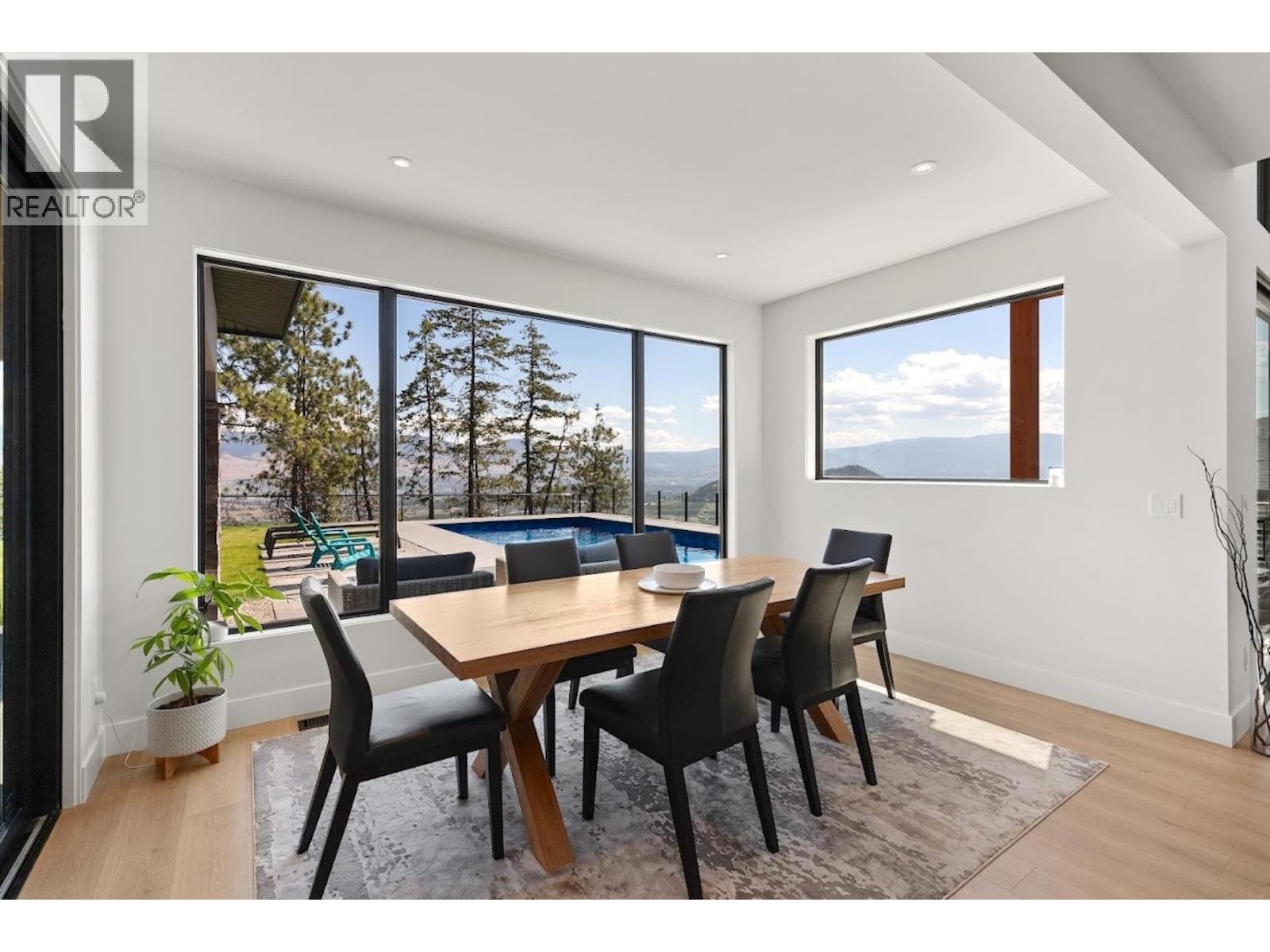 Picture for 254 Summer Wood  Drive https://www.cirrealty.ca/reb/bc/1/10364091_19.jpg