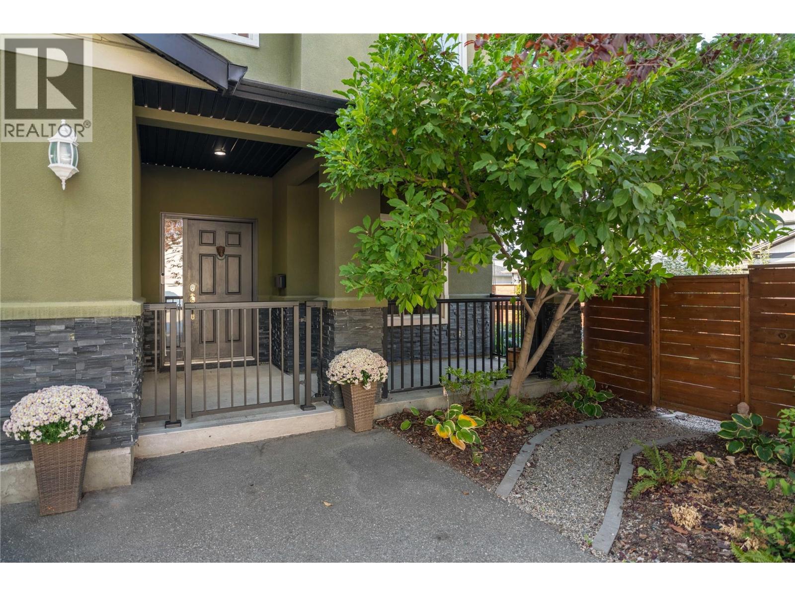 Picture for 1818 Bowes  Street https://www.cirrealty.ca/reb/bc/1/10364211_22.jpg