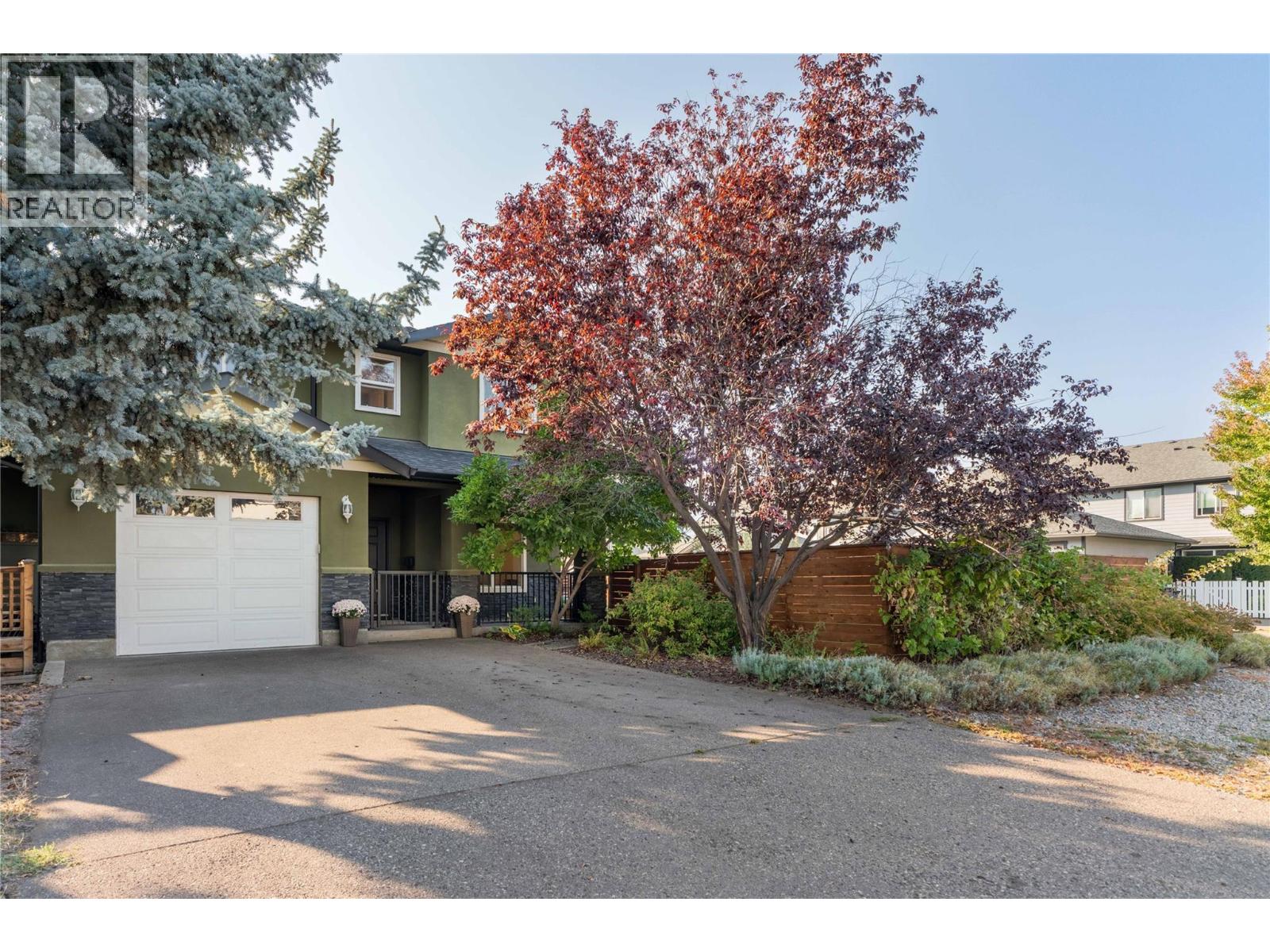 Picture for 1818 Bowes  Street https://www.cirrealty.ca/reb/bc/1/10364211_24.jpg