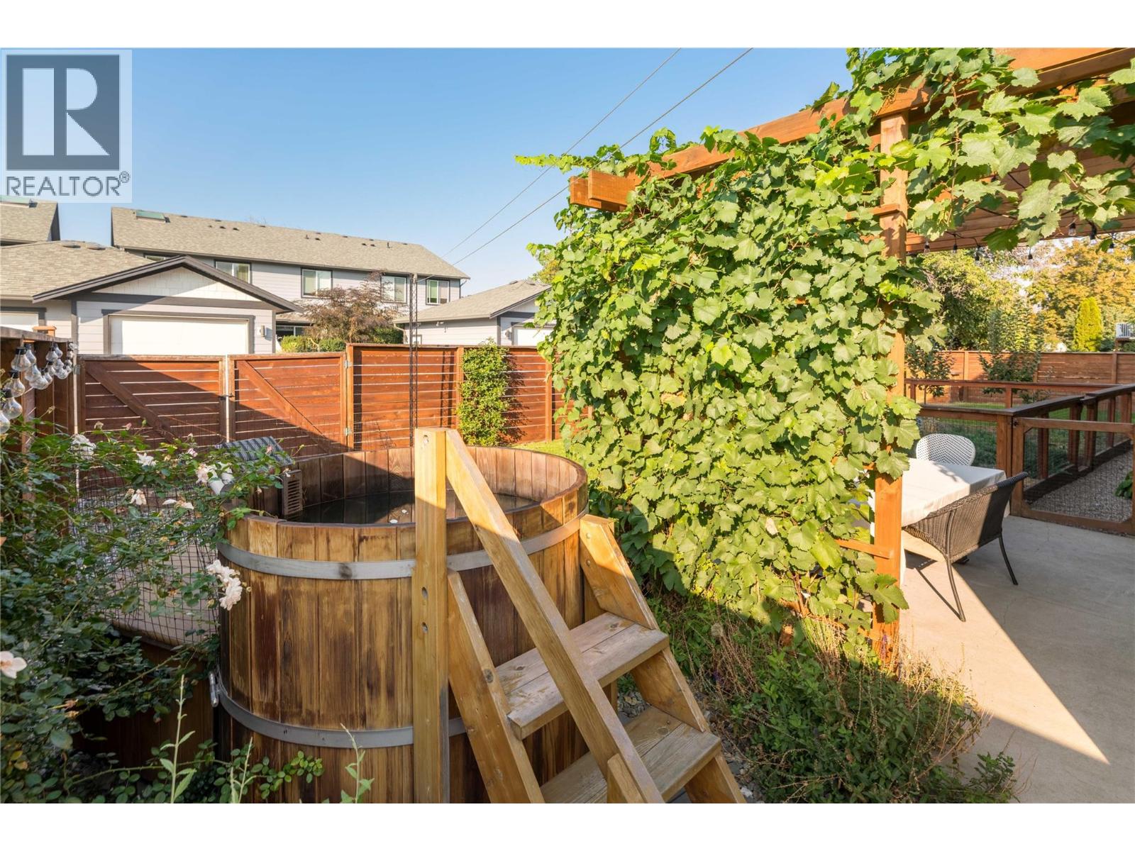 Picture for 1818 Bowes  Street