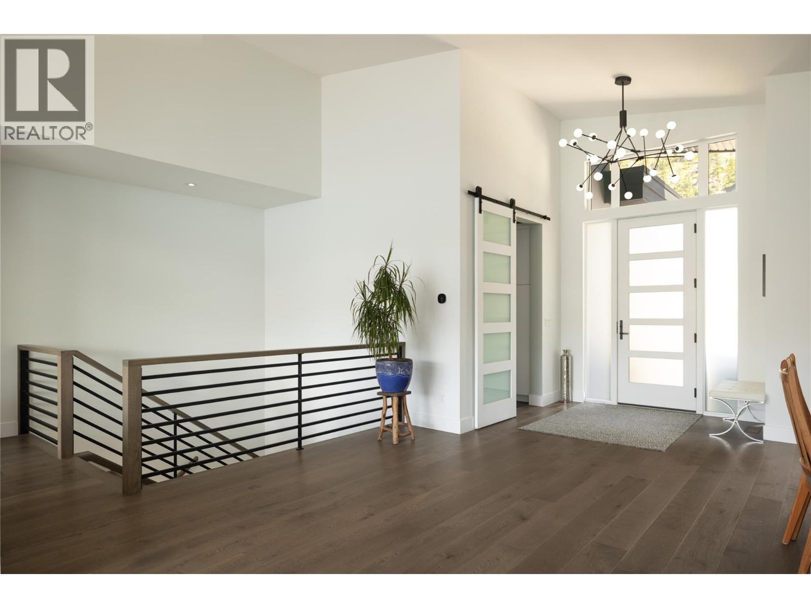 Picture for 3628 Sagehill  Court https://www.cirrealty.ca/reb/bc/1/10364521_39.jpg