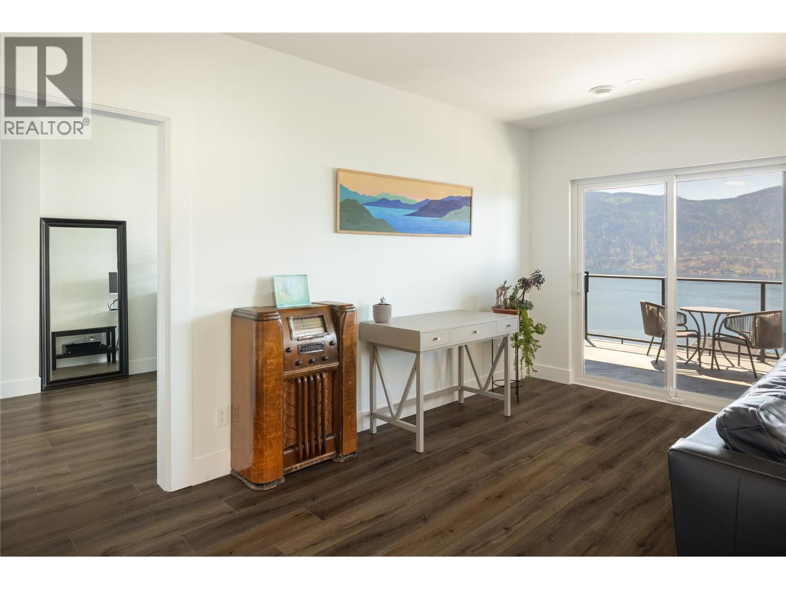 Picture for 3628 Sagehill  Court https://www.cirrealty.ca/reb/bc/1/10364521_56.jpg