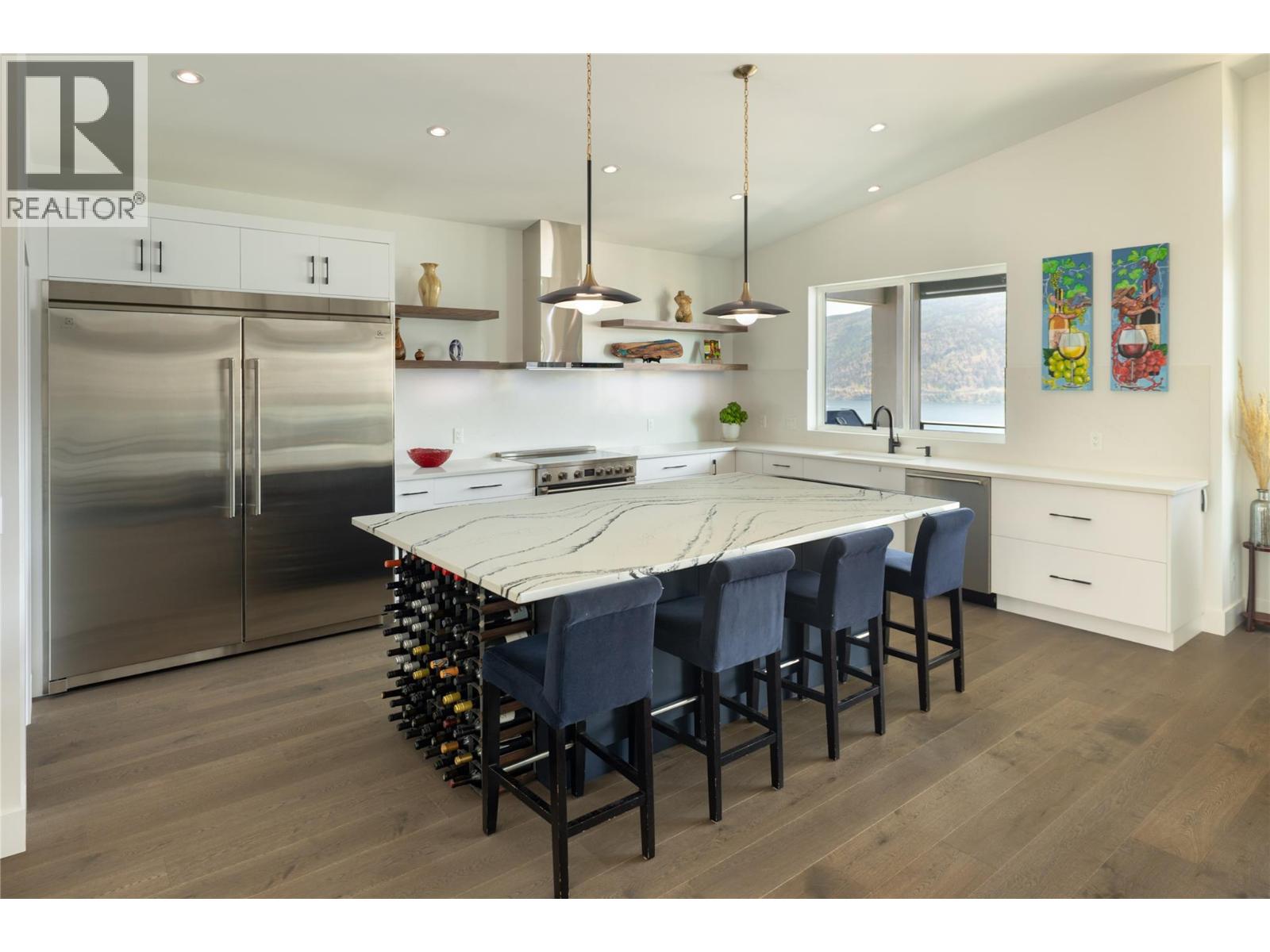 Picture for 3628 Sagehill  Court https://www.cirrealty.ca/reb/bc/1/10364521_7.jpg