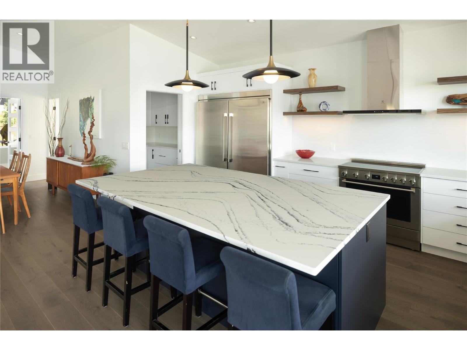 Picture for 3628 Sagehill  Court https://www.cirrealty.ca/reb/bc/1/10364521_8.jpg