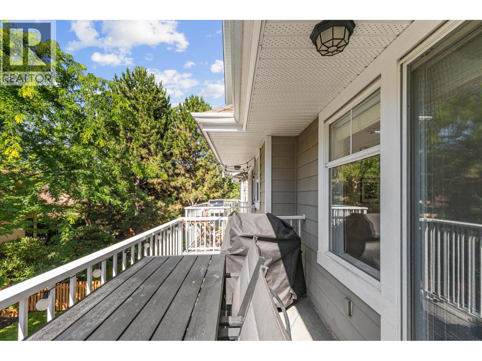 Picture for Unit #14, 1853 Parkview  Crescent https://www.cirrealty.ca/reb/bc/1/10364581_15.jpg