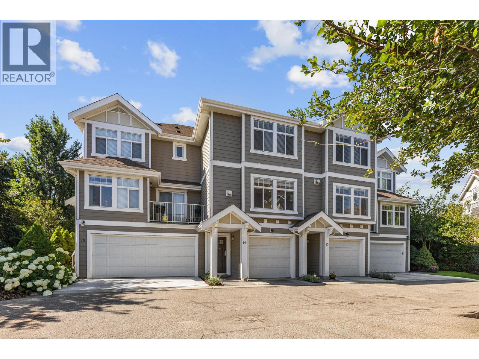 Picture for Unit #14, 1853 Parkview  Crescent https://www.cirrealty.ca/reb/bc/1/10364581_50.jpg