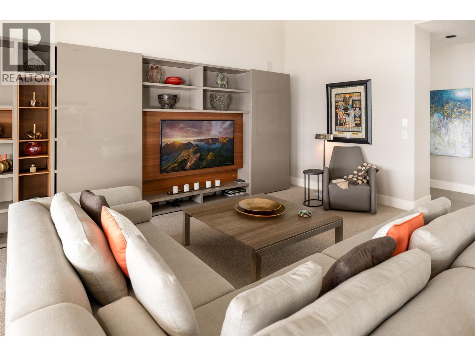 Picture for 4458A Lakeland  Road https://www.cirrealty.ca/reb/bc/1/10364601_21.jpg