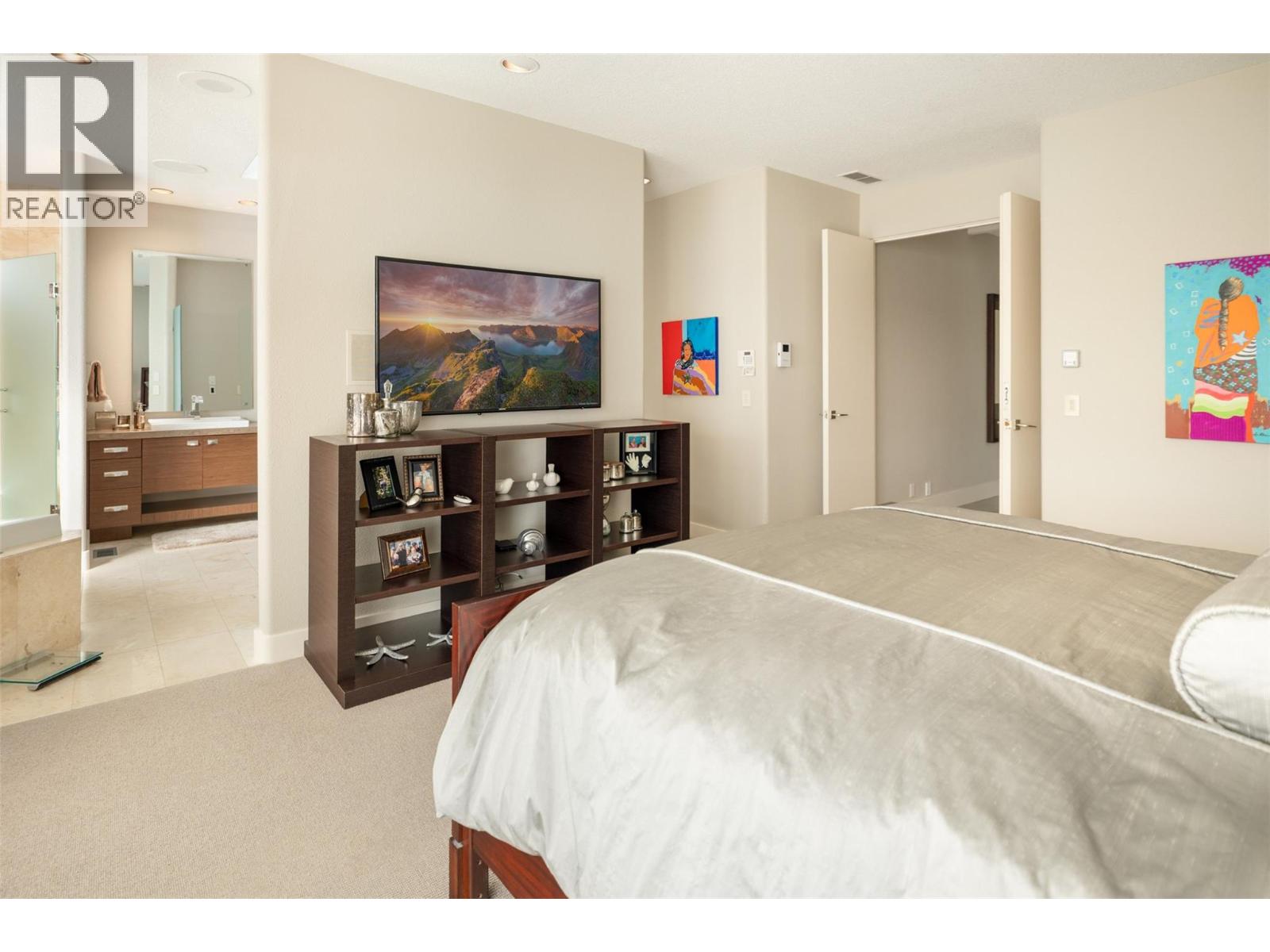 Picture for 4458A Lakeland  Road https://www.cirrealty.ca/reb/bc/1/10364601_38.jpg