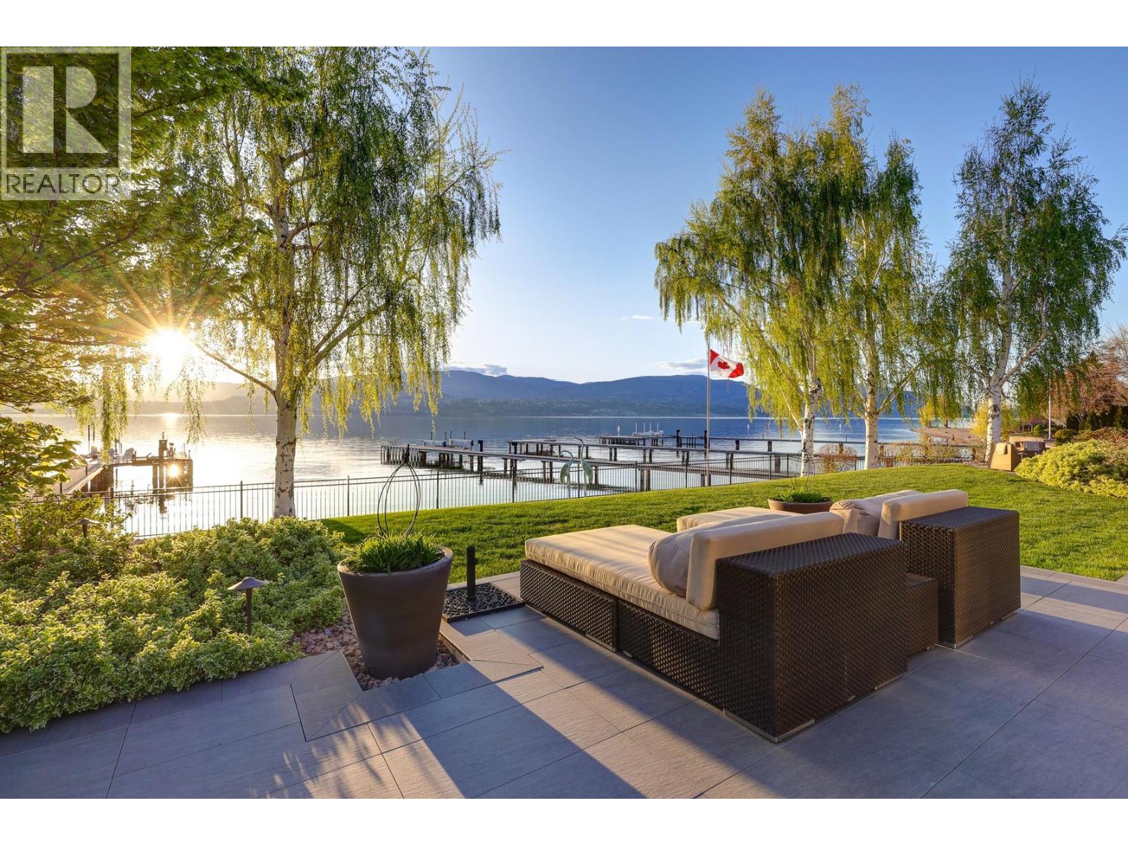 Picture for 4458A Lakeland  Road https://www.cirrealty.ca/reb/bc/1/10364601_59.jpg