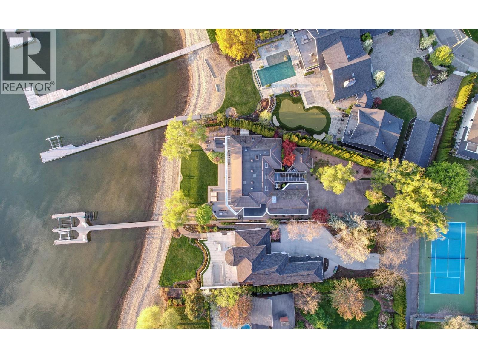 Picture for 4458A Lakeland  Road https://www.cirrealty.ca/reb/bc/1/10364601_66.jpg