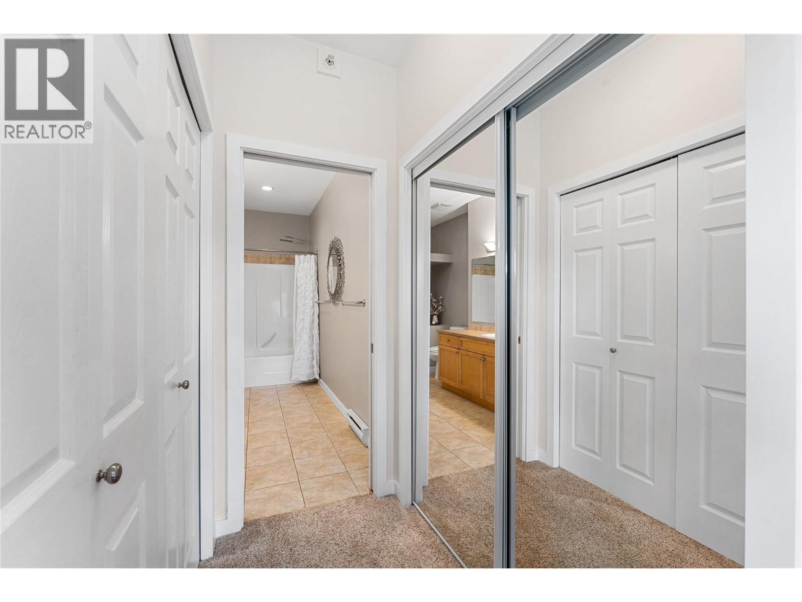 Picture for Unit #302, 2120 Shannon Ridge  Drive https://www.cirrealty.ca/reb/bc/1/10364671_19.jpg